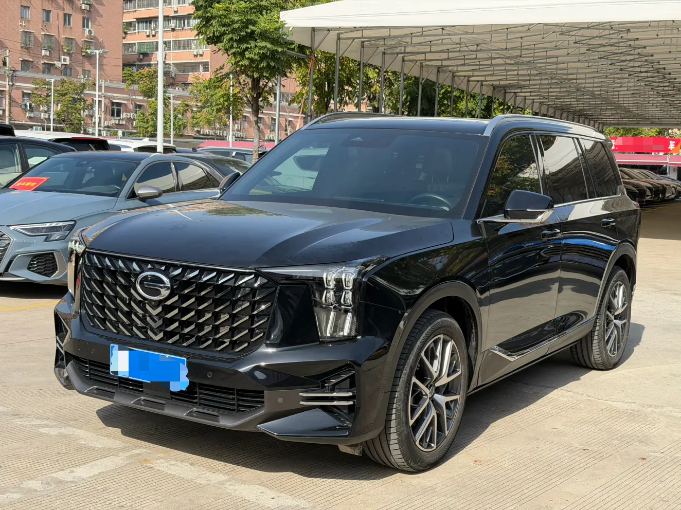 GAC Trumpchi GS8  из Китая