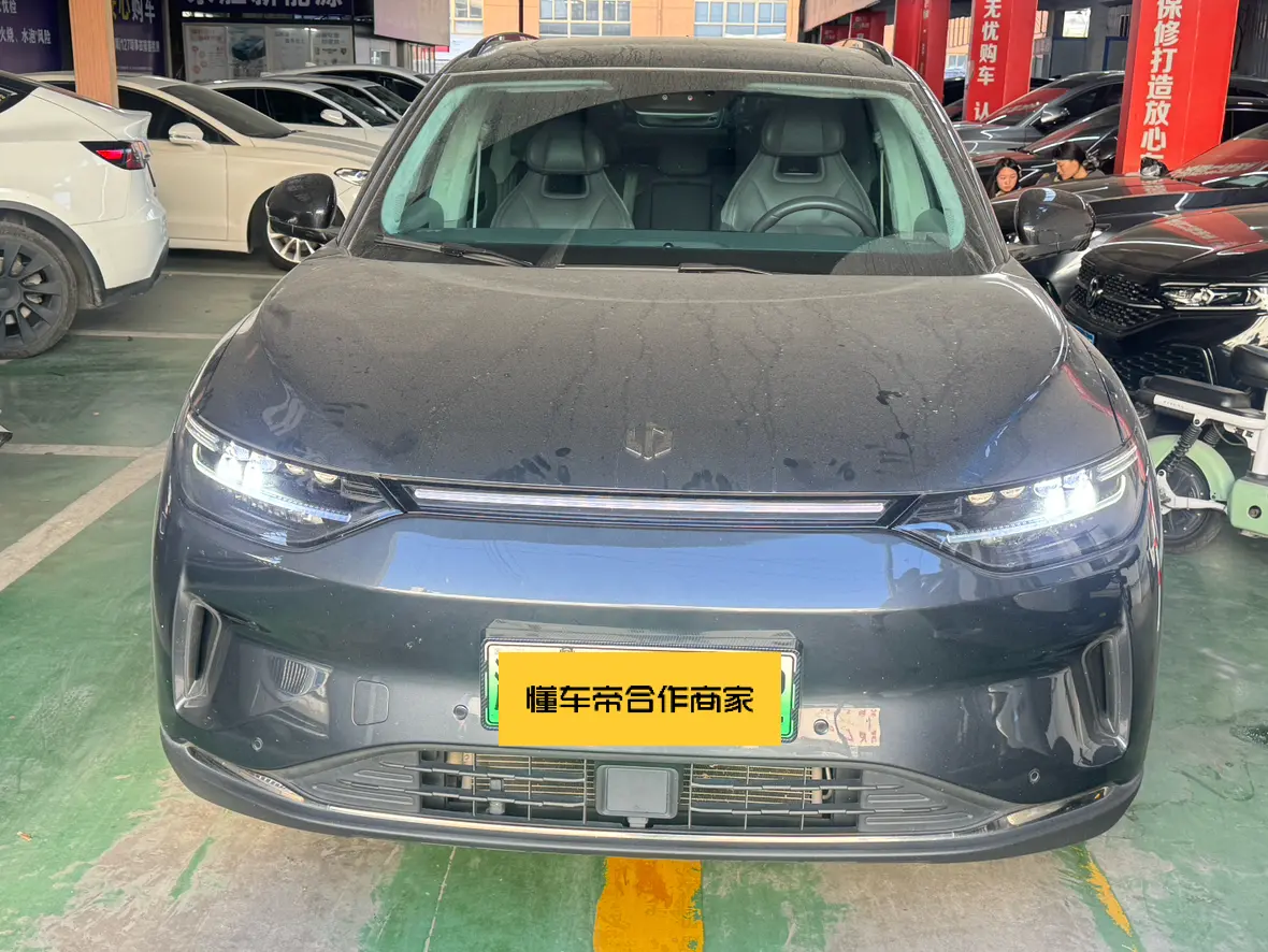 Leapmotor Zero running C11  из Китая