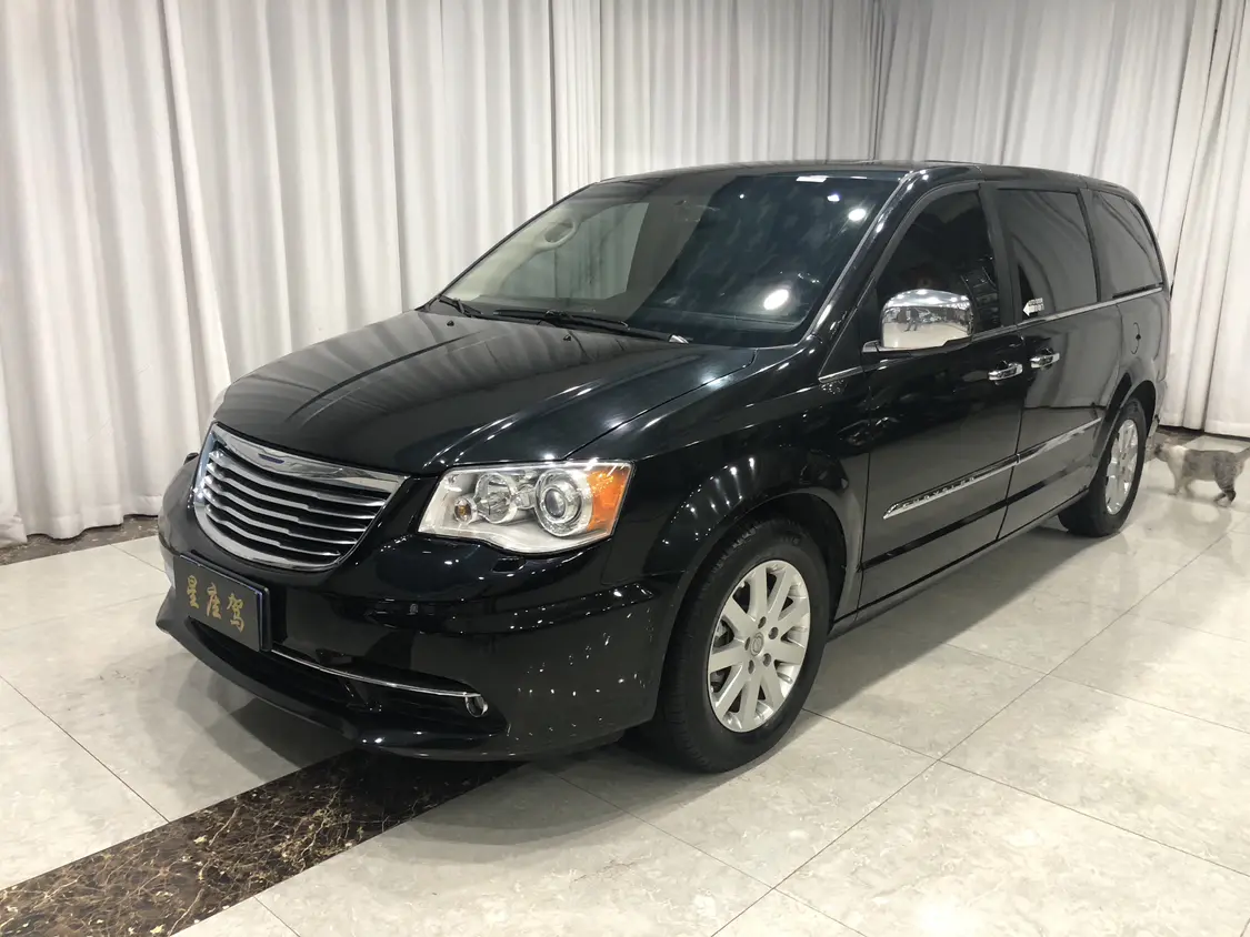 Chrysler Grand Voyager  из Китая