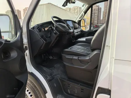 catalog-car-16