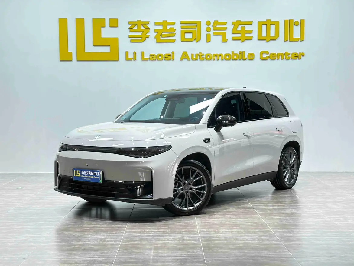 Leapmotor Zero running C10  из Китая