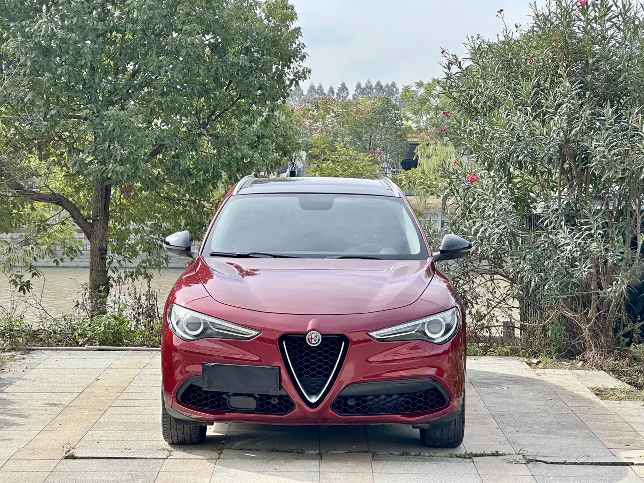 Alfa romeo Stelvio  из Китая