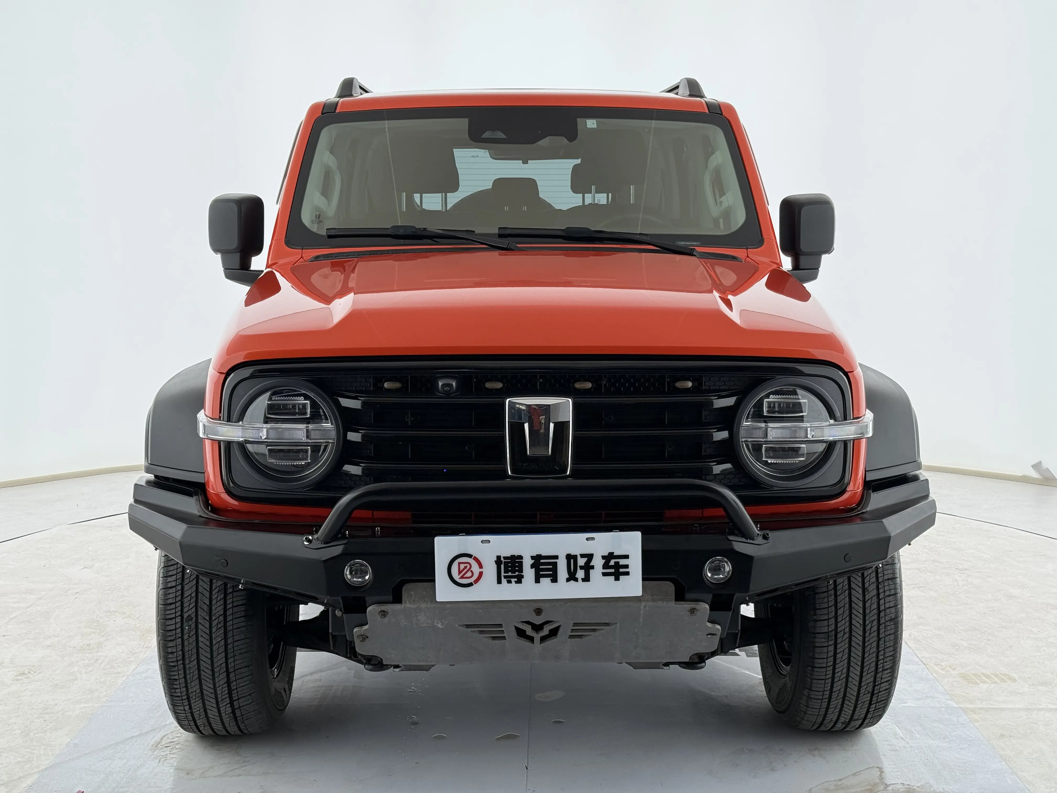 Tank 300  из Китая