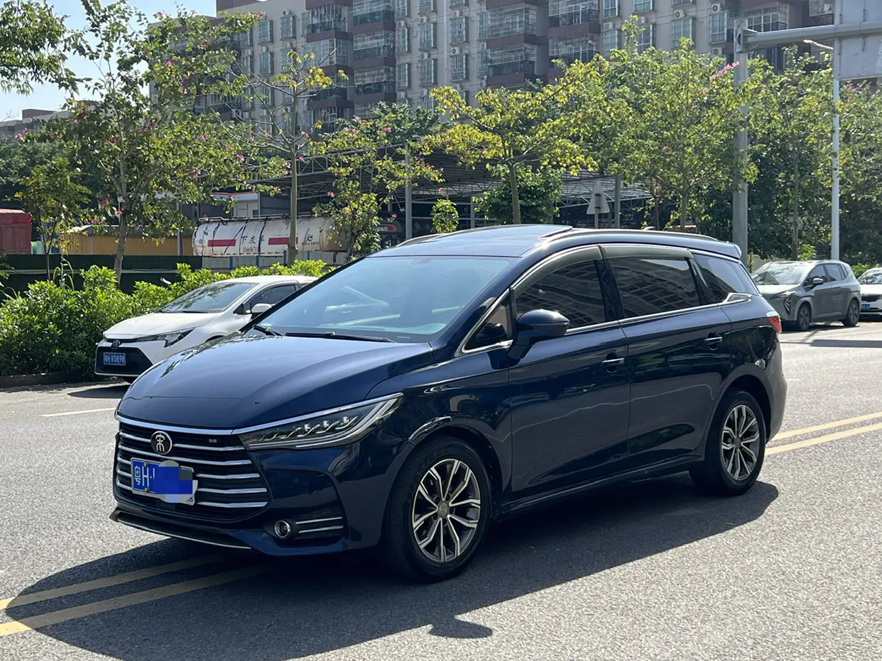 BYD Song MAX  из Китая