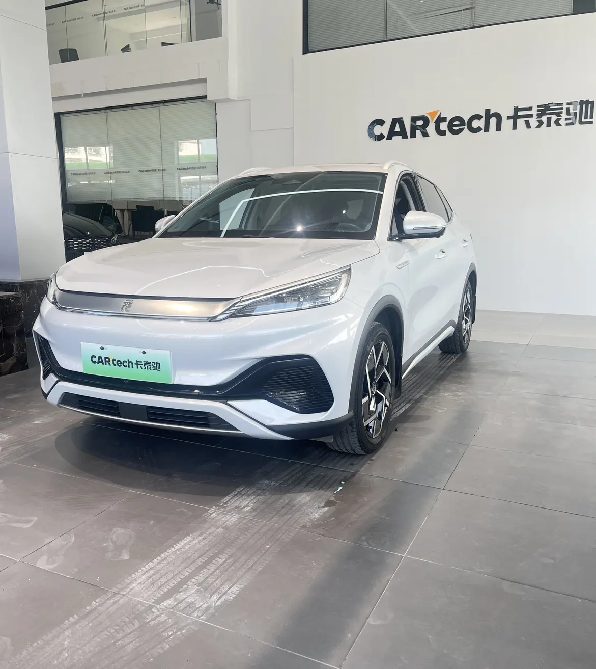 BYD Yuan PLUS  из Китая