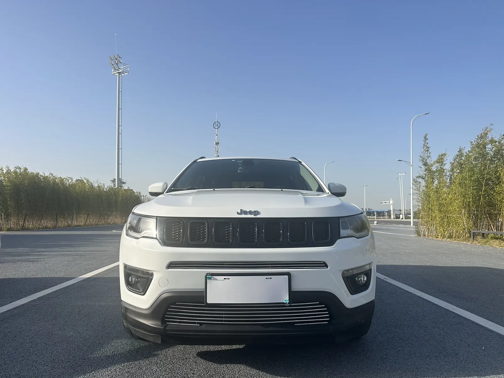 Jeep Guide to  из Китая