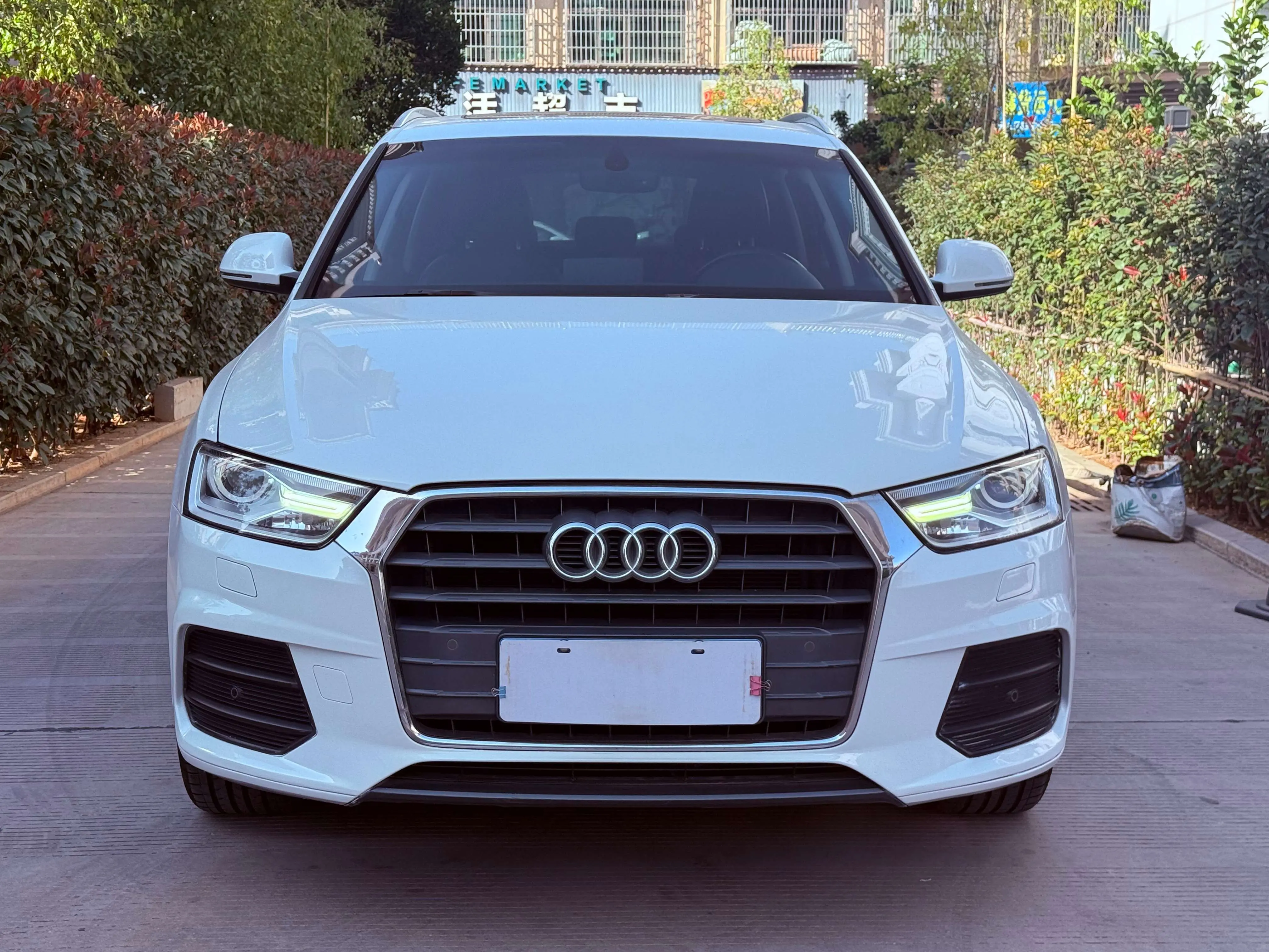 Audi Q3  из Китая
