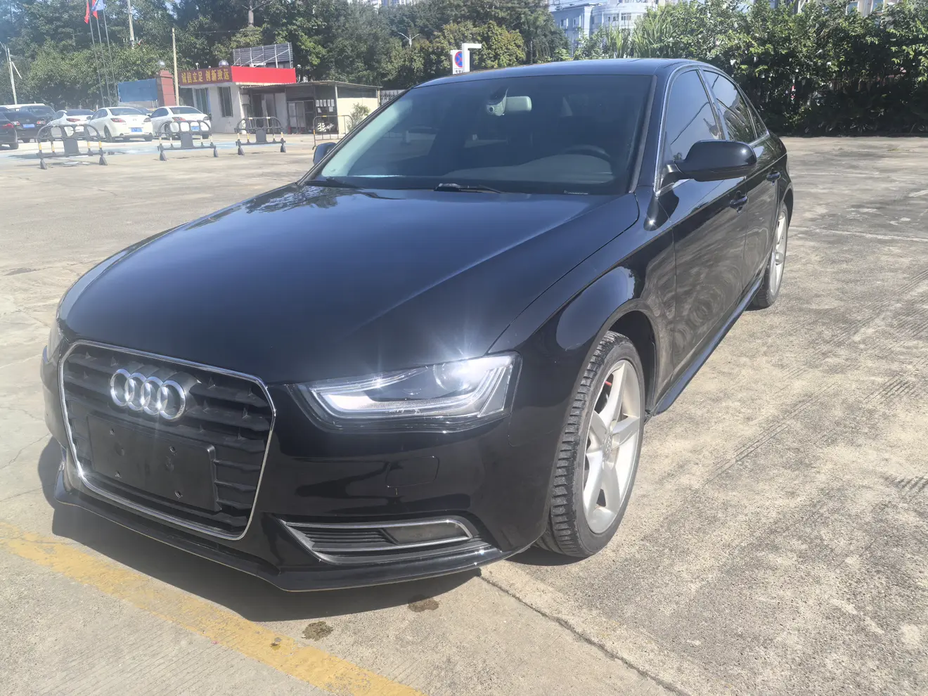Audi A4L  из Китая