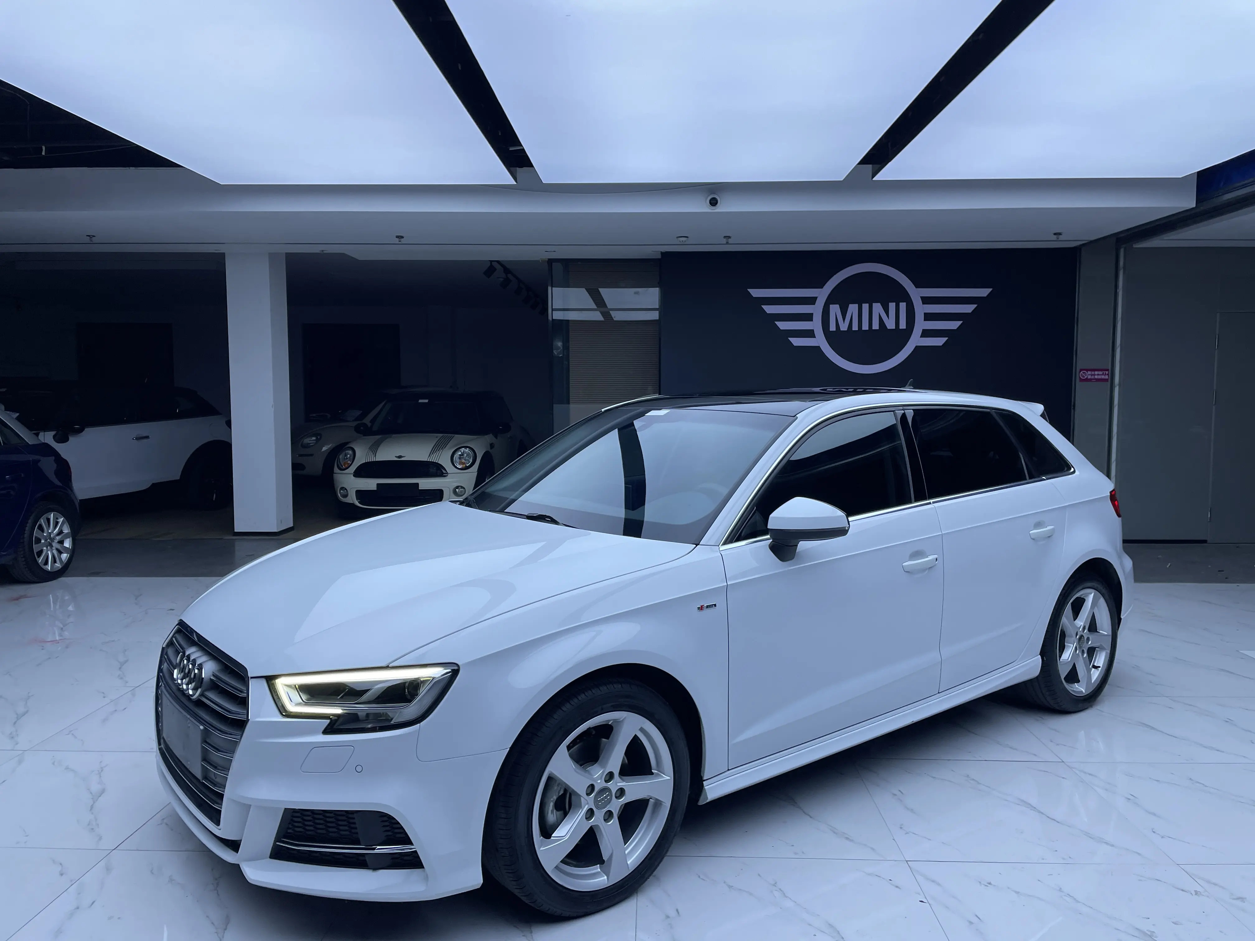 Audi A3  из Китая