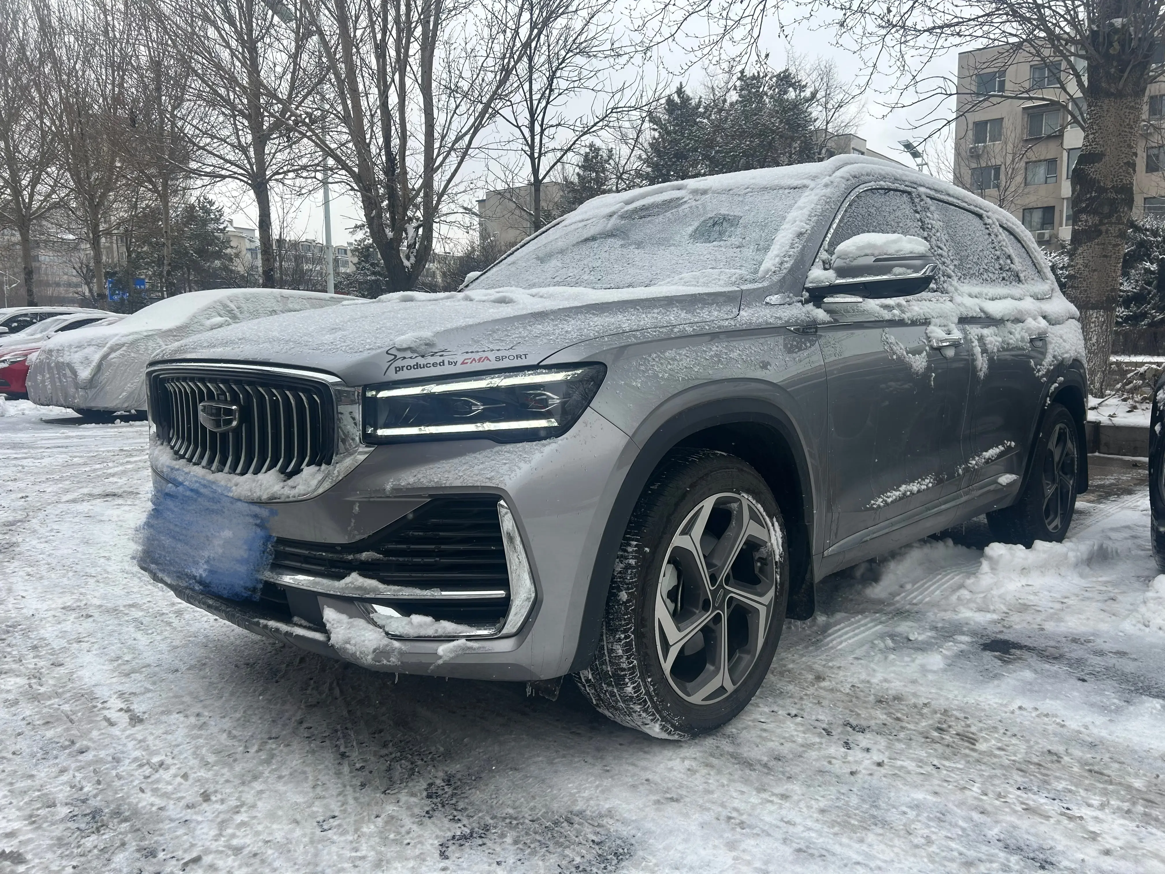 Geely Monjaro (Xingyue L)  из Китая