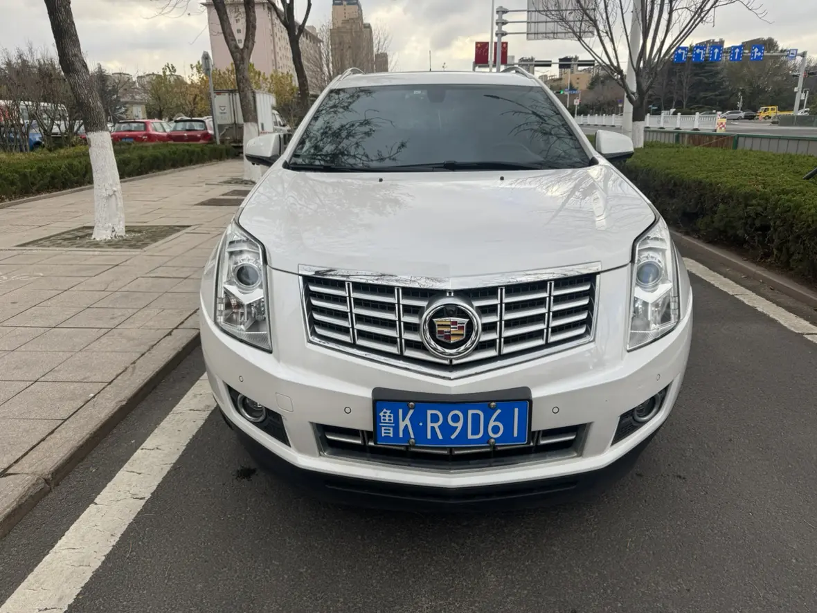 Cadillac SRX  из Китая