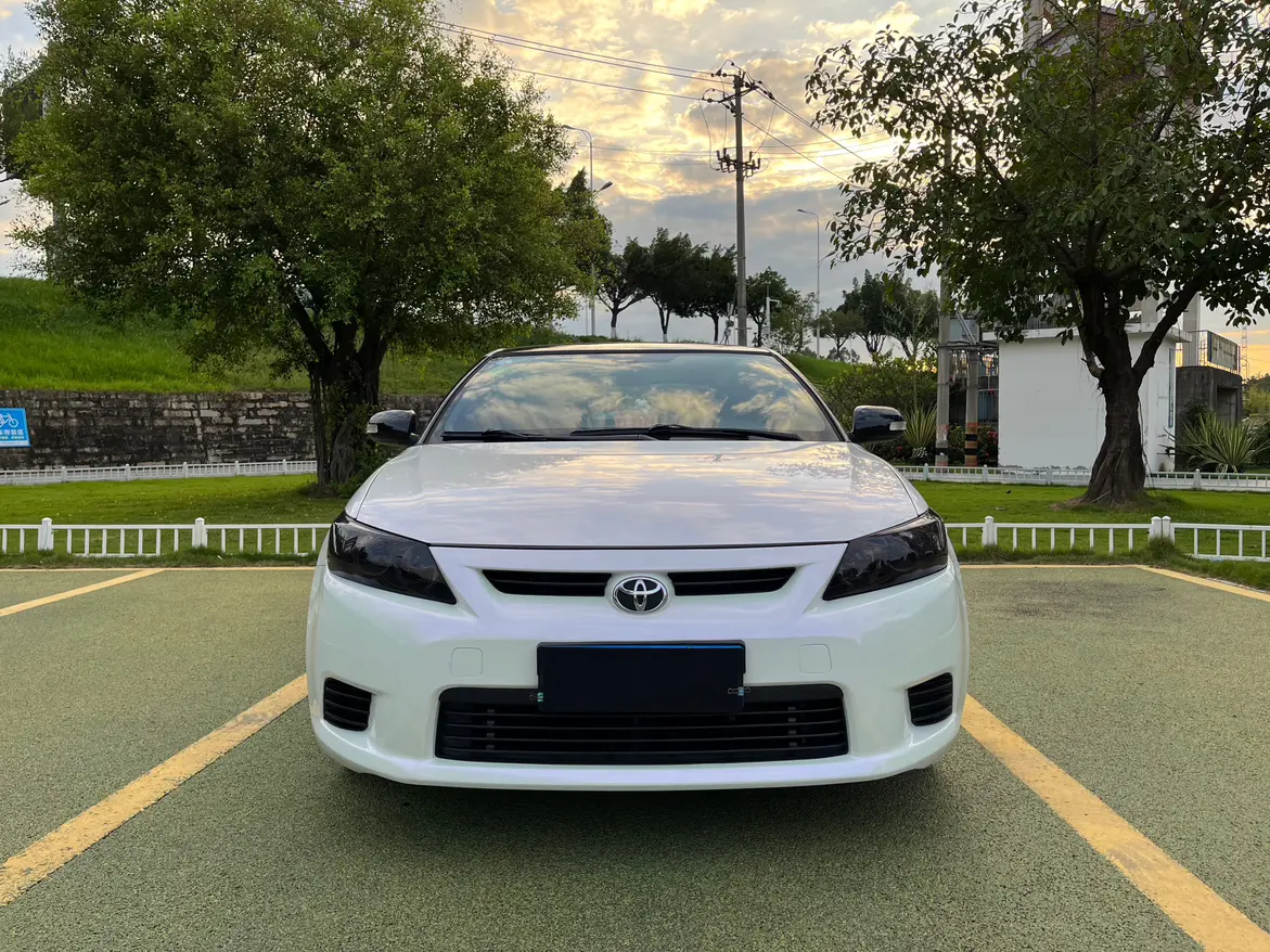 Toyota Jie Luchi  из Китая