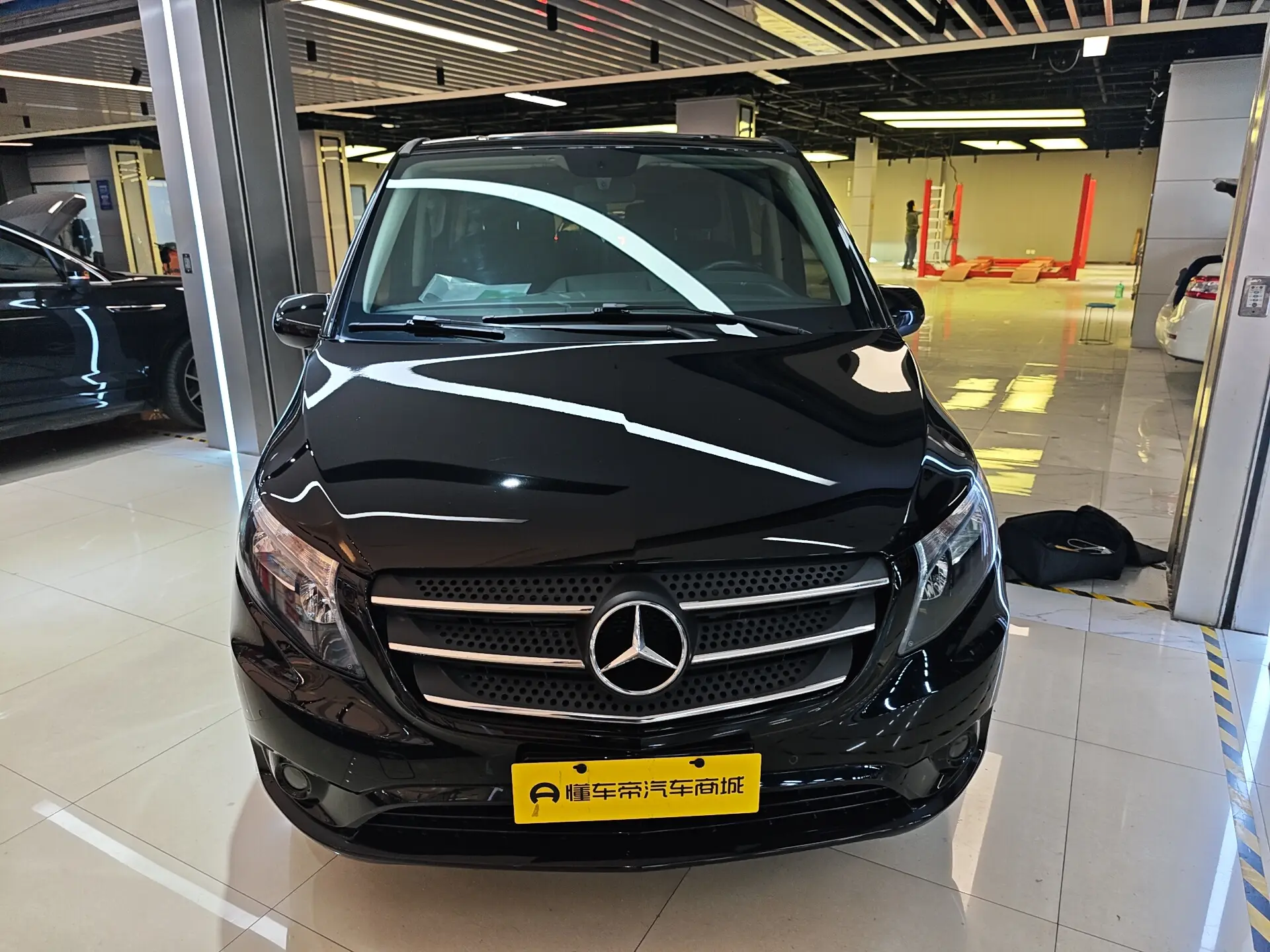 Mercedes-Benz Vito  из Китая