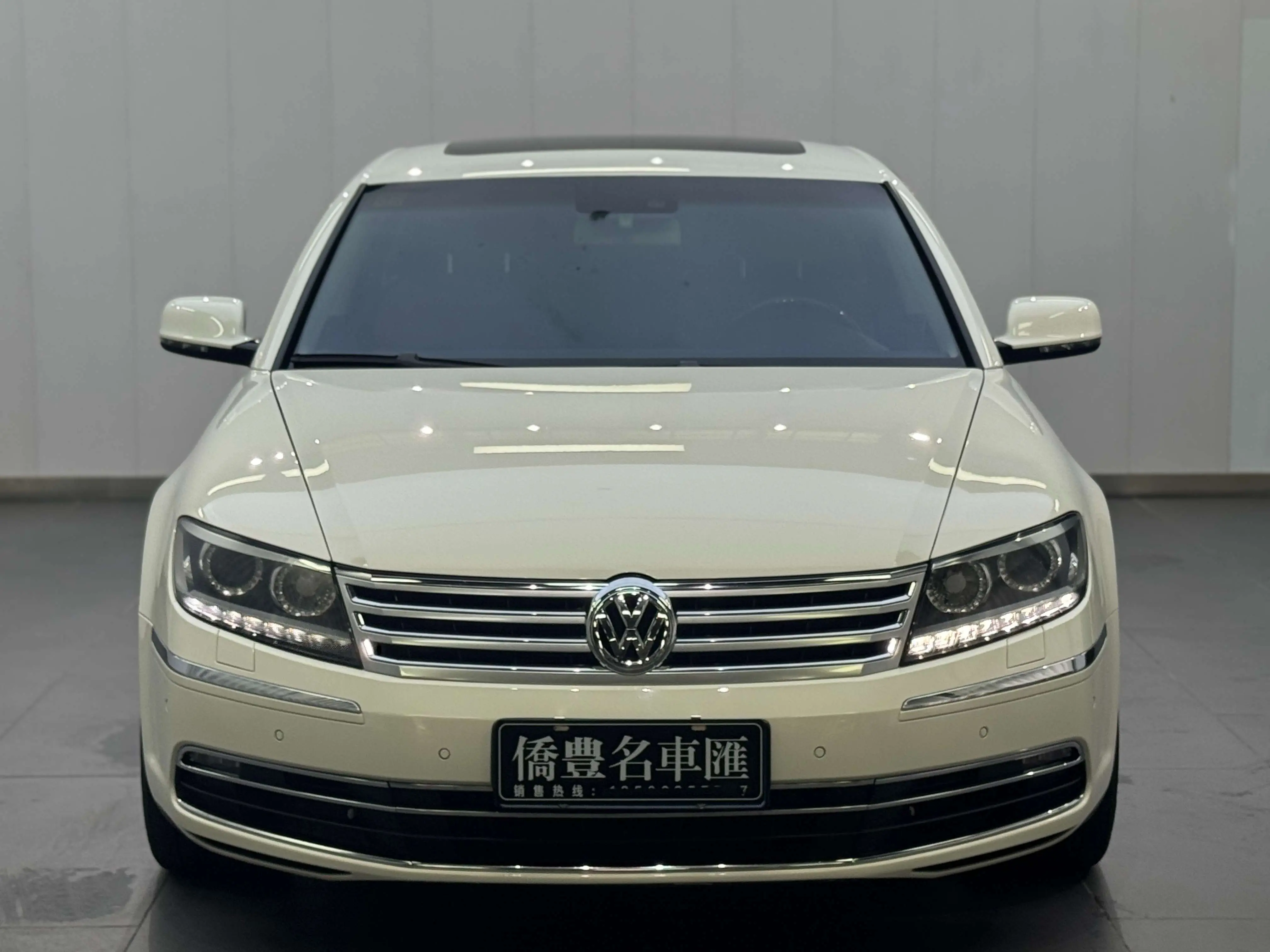 Volkswagen Phaeton  из Китая