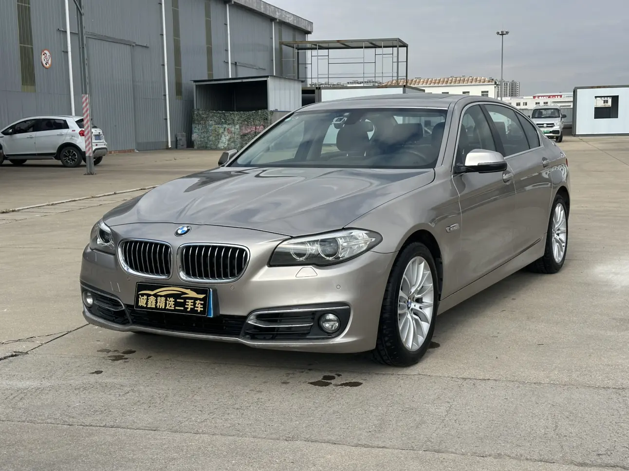 BMW 5 Series  из Китая