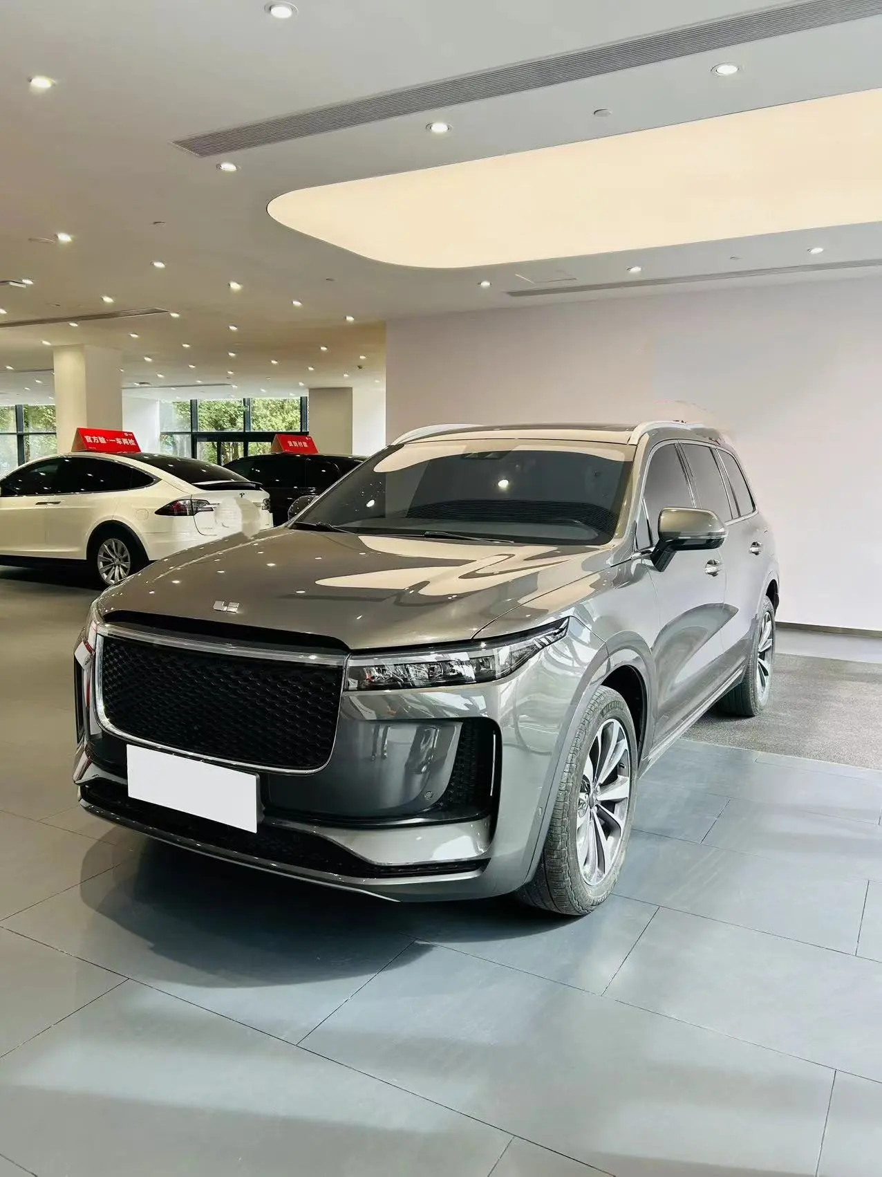 Li ONE (Ideal ONE)  из Китая