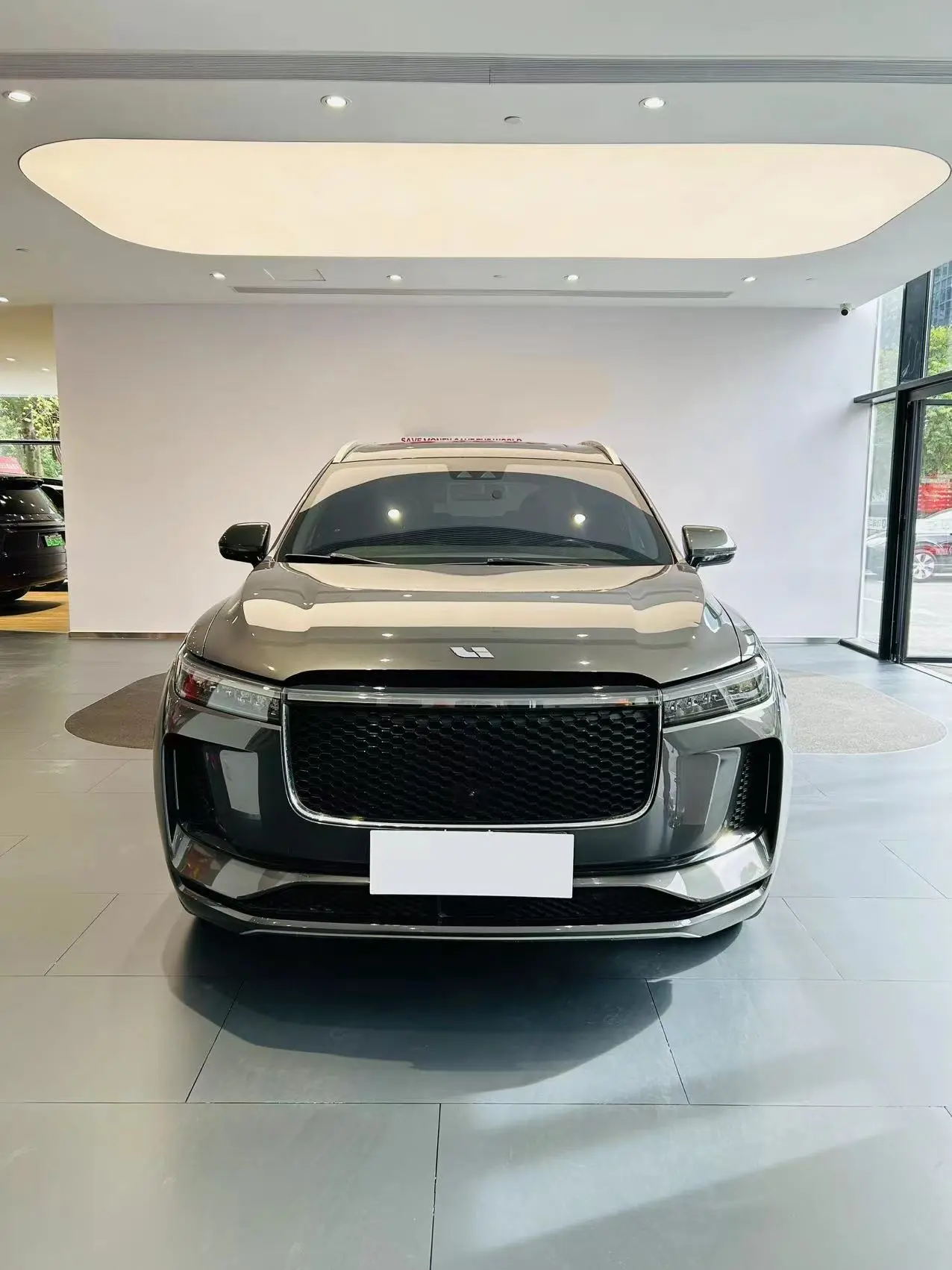 Li ONE (Ideal ONE)  из Китая