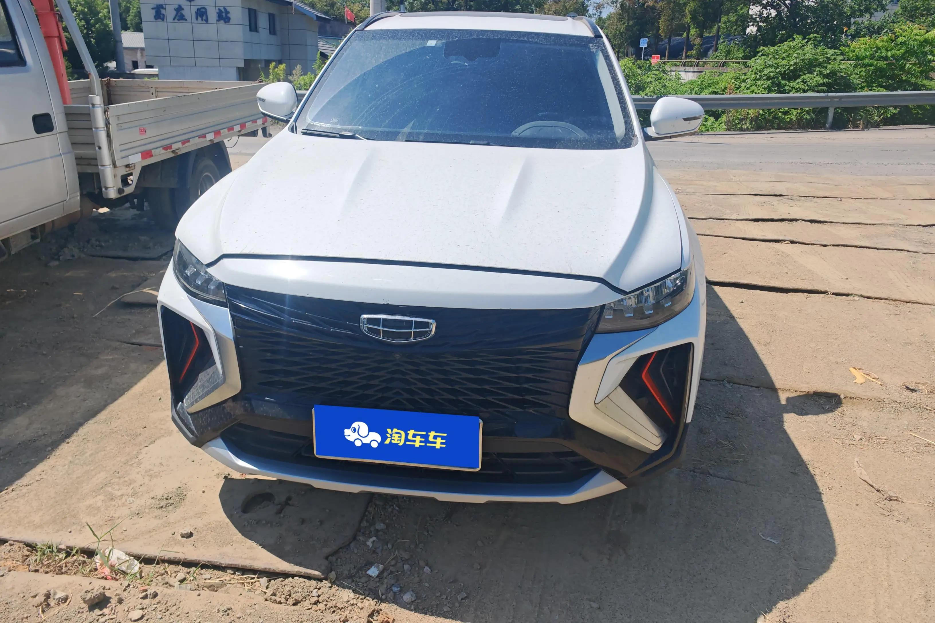 Geely Atlas (Boyue)  из Китая