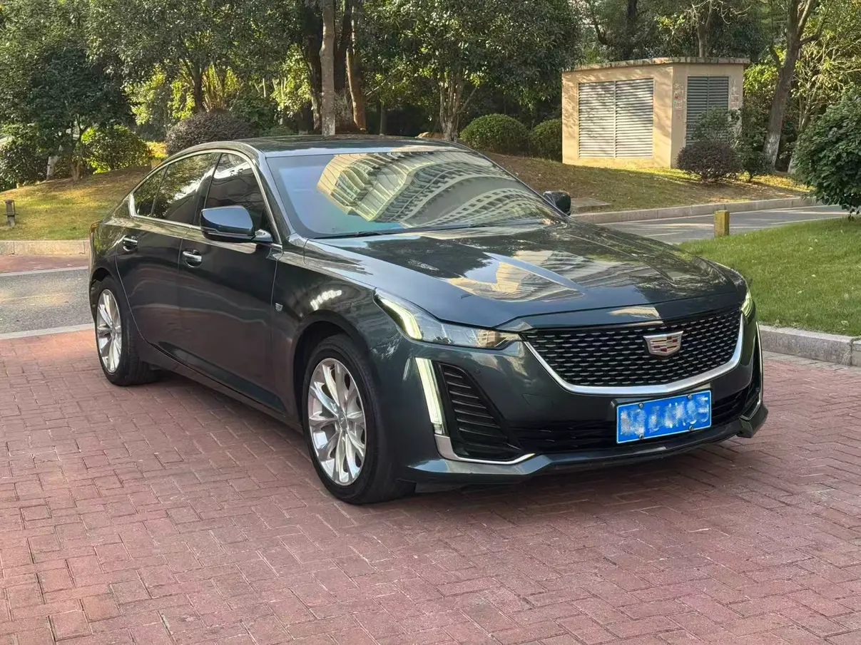Cadillac CT5  из Китая
