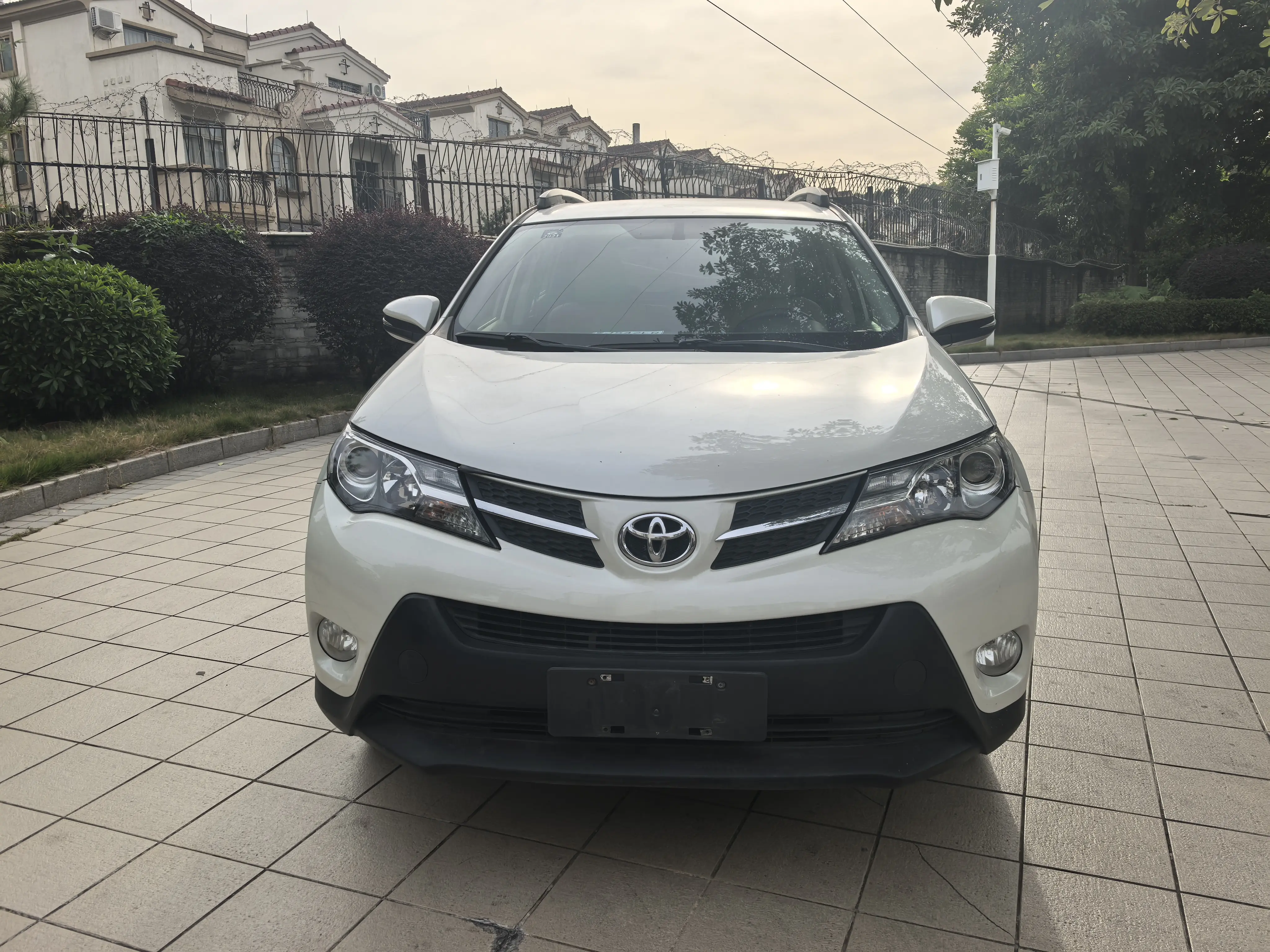 Toyota RAV4  из Китая