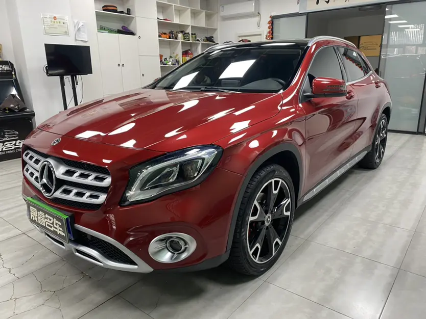 Mercedes-Benz GLA  из Китая