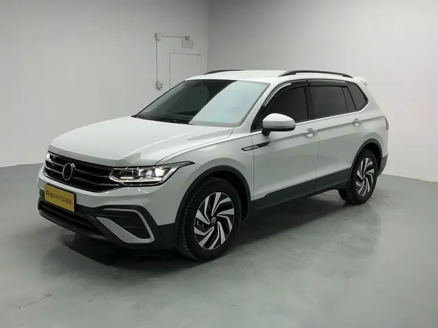 Volkswagen Tiguan L  из Китая