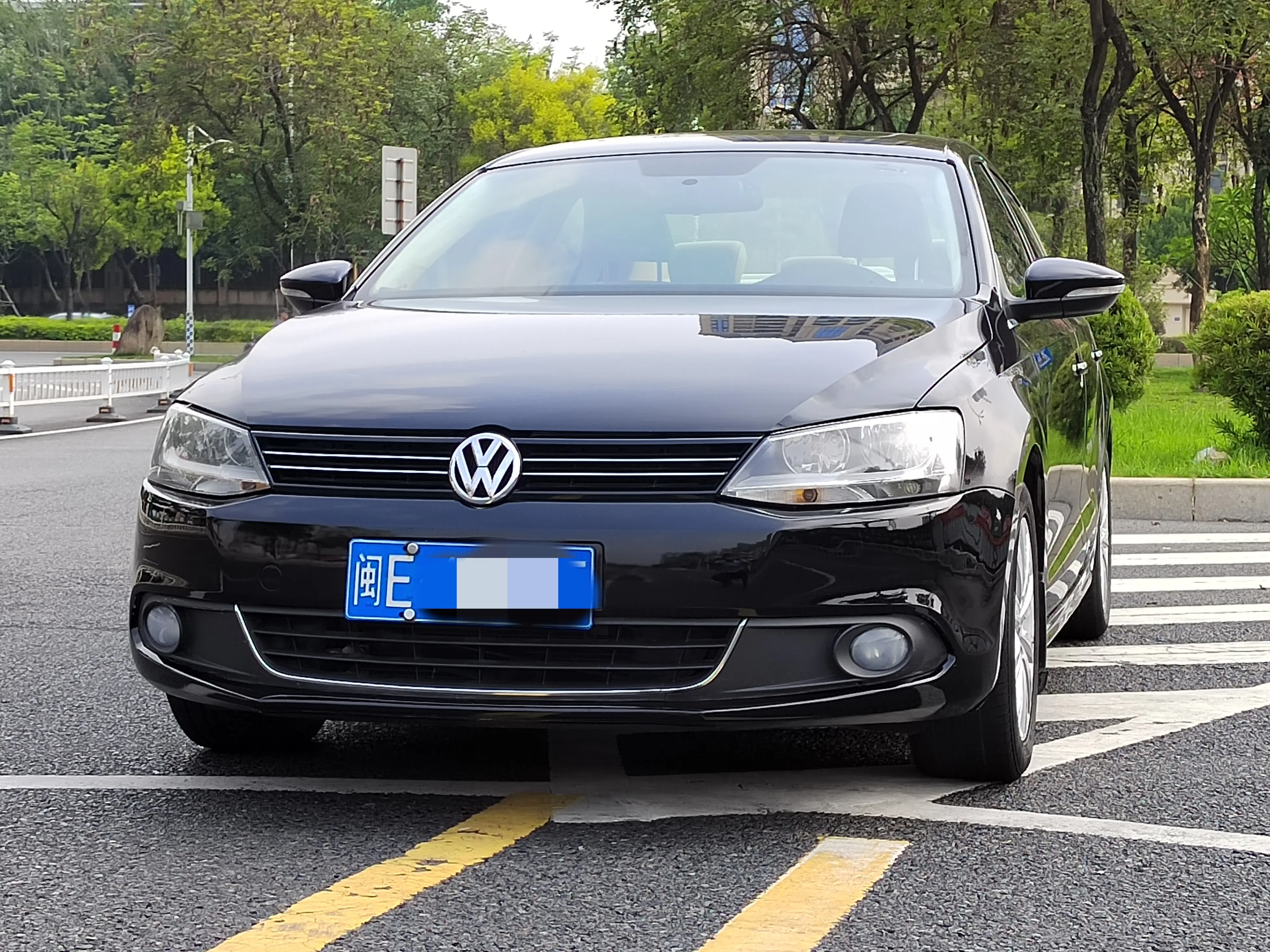 Volkswagen Sagitar  из Китая