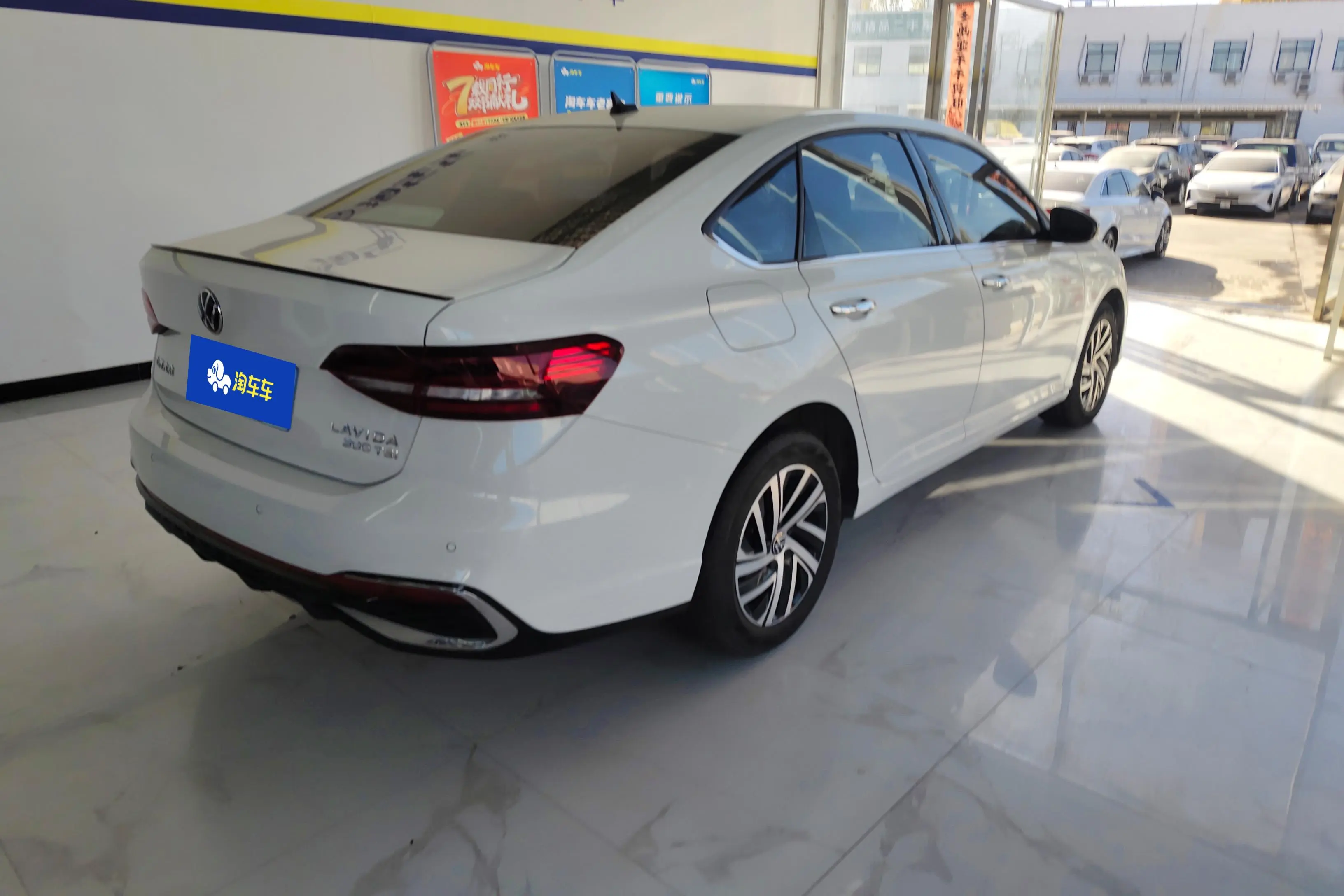 Volkswagen Lavida  из Китая