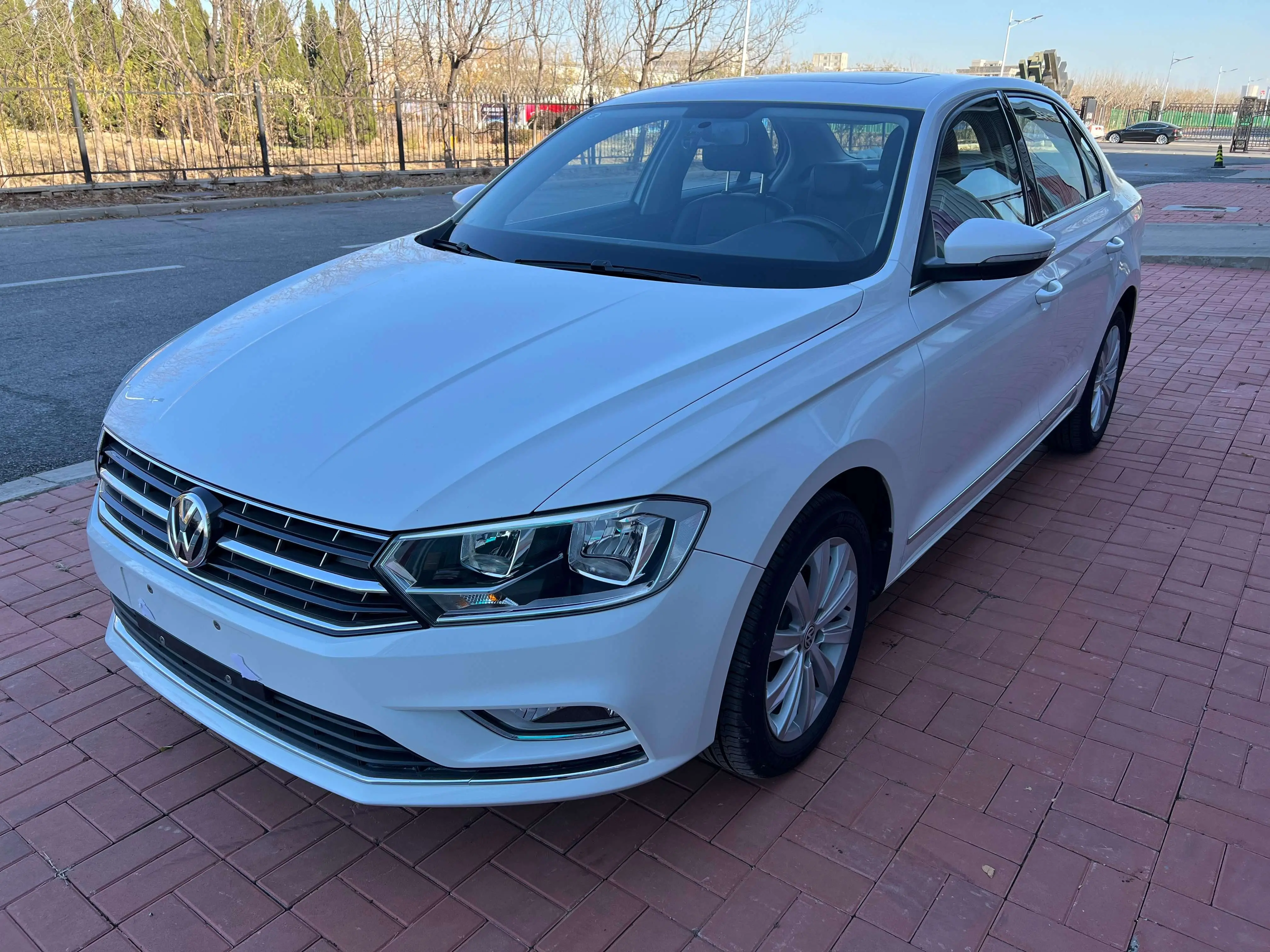 Volkswagen Bora  из Китая