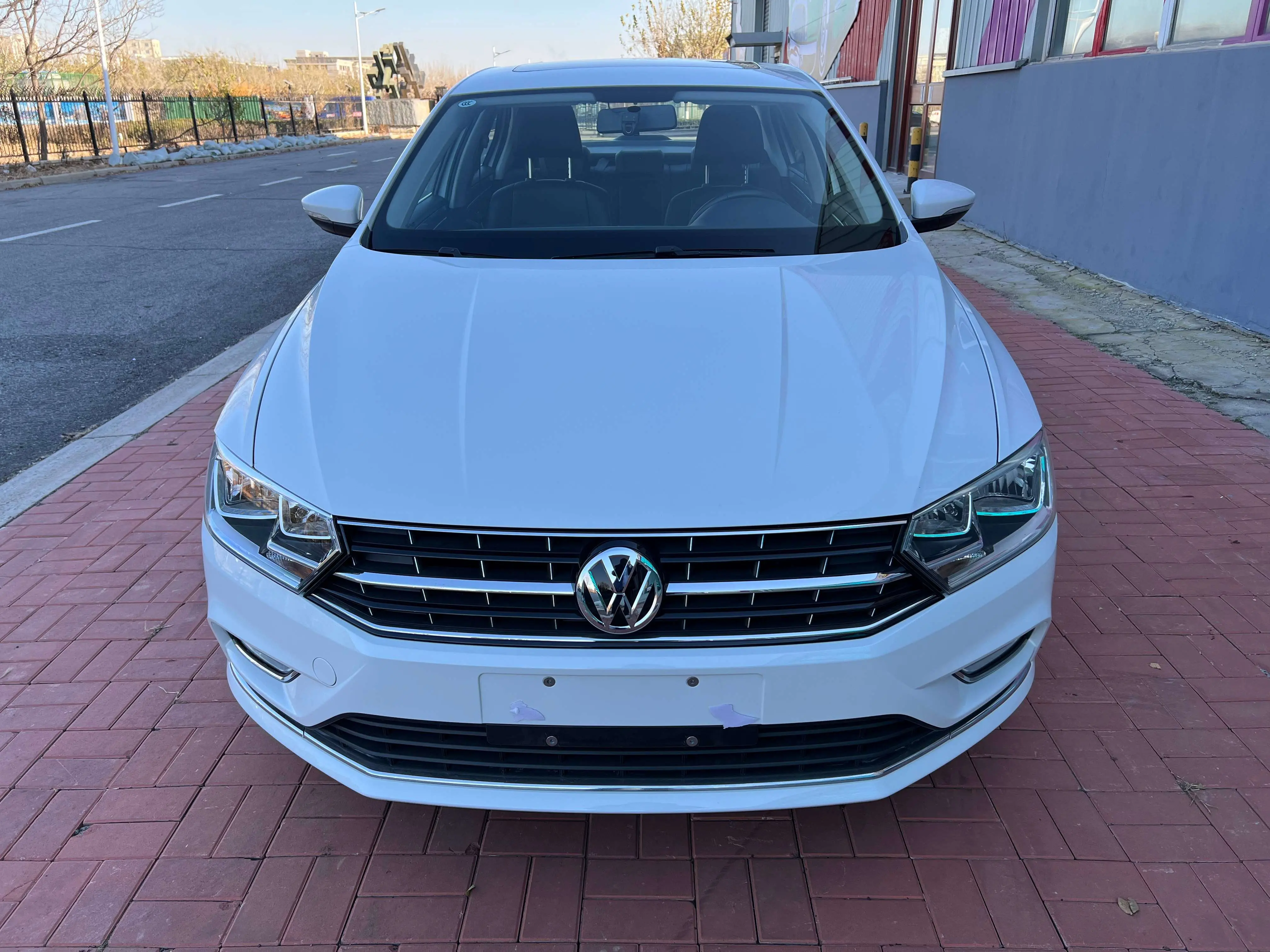 Volkswagen Bora  из Китая