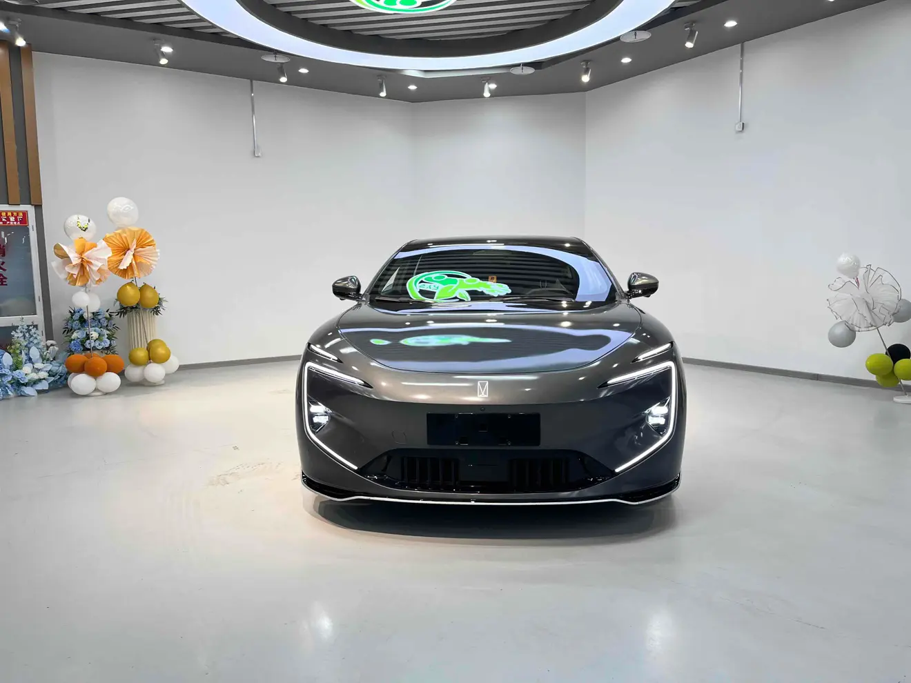 AVATR 12  из Китая