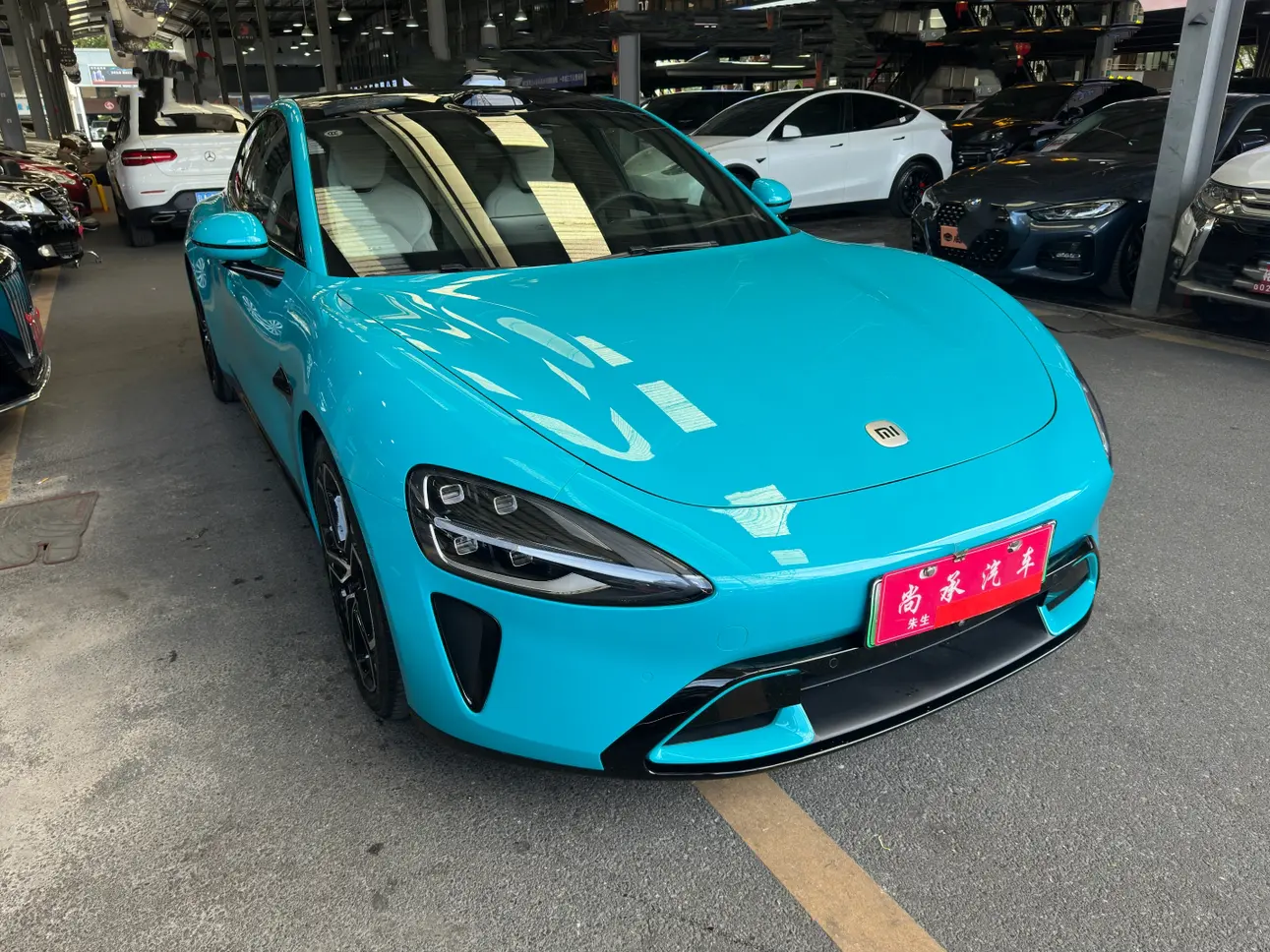 Xiaomi car Xiaomi SU7  из Китая