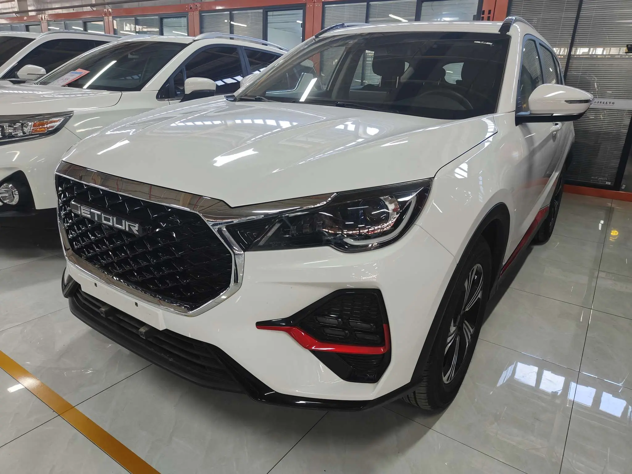 Jetour Jietu X70  из Китая