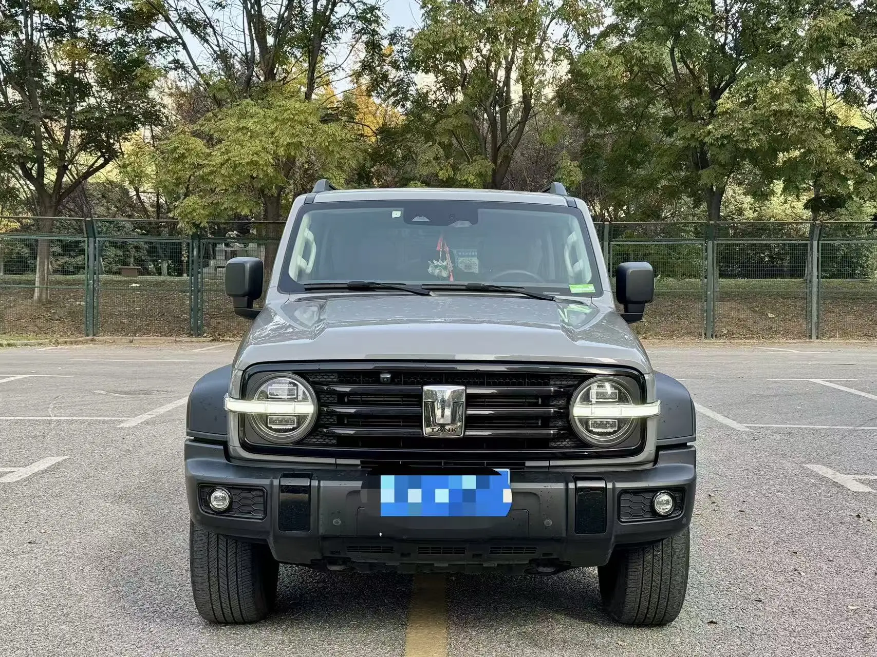 Tank 300  из Китая