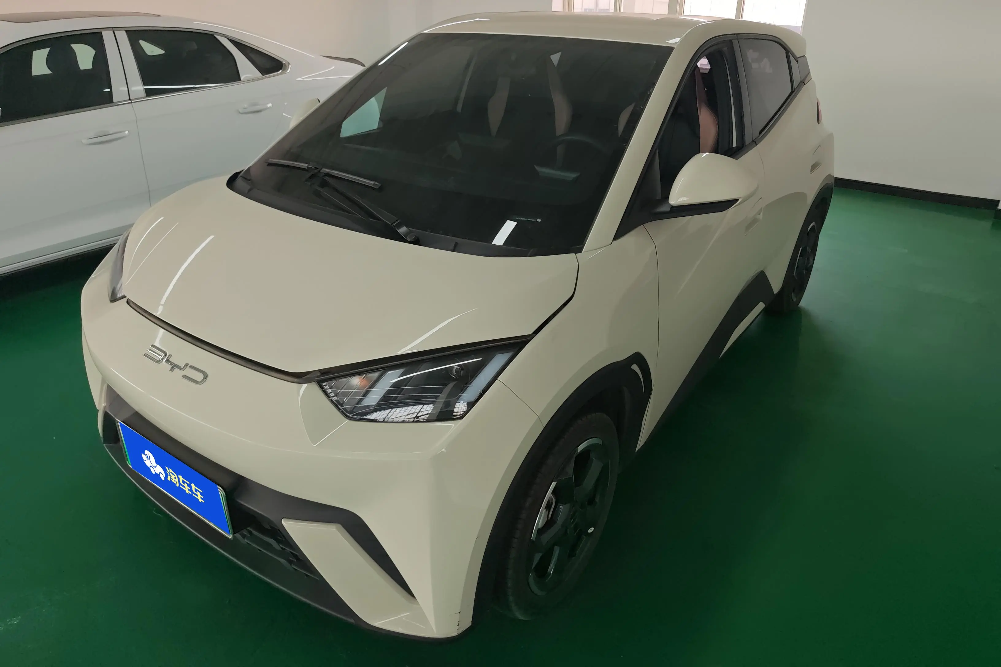 BYD Seagull  из Китая