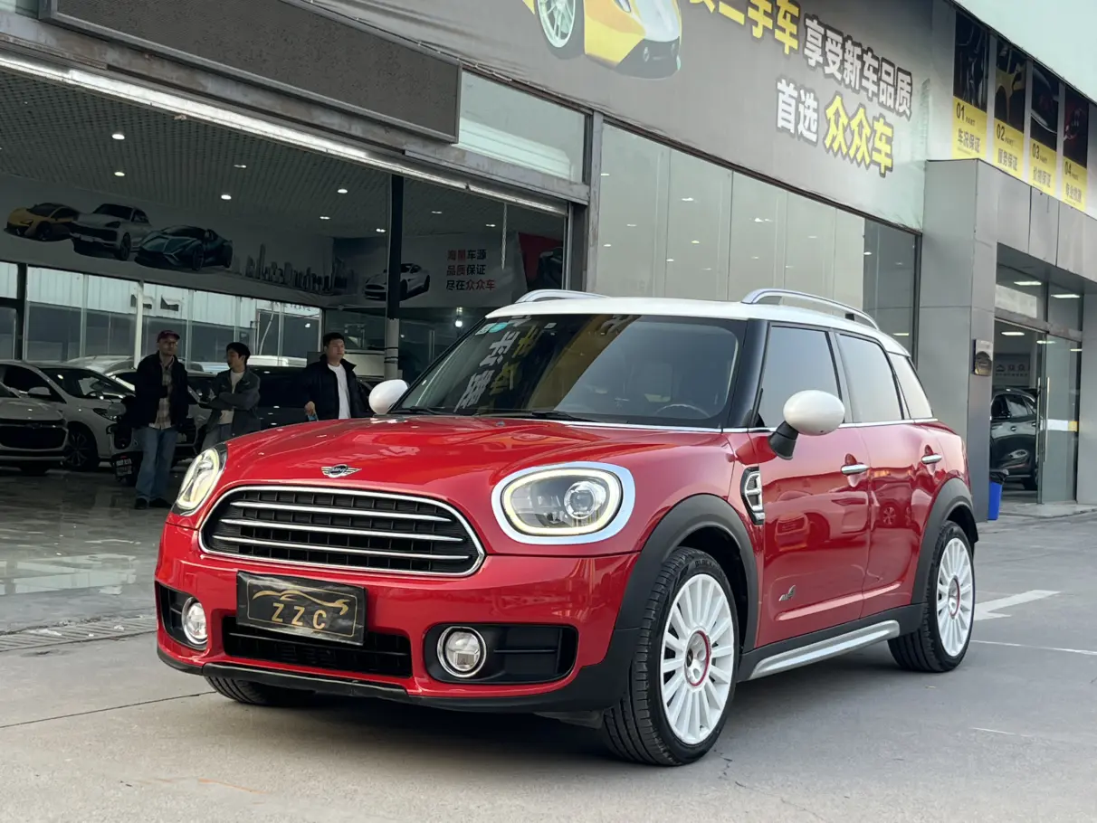 MINI COUNTRYMAN