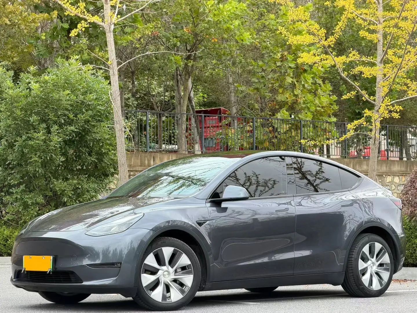 Tesla Model Y  из Китая