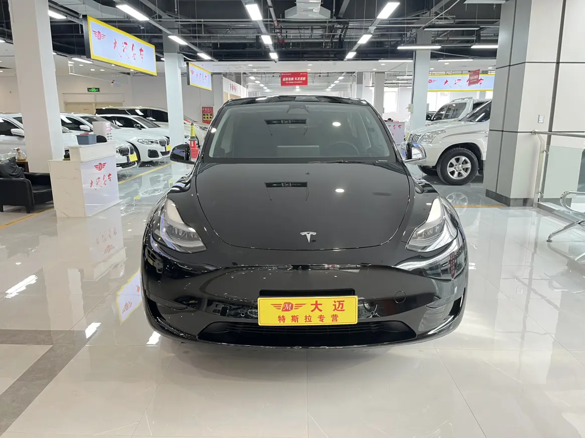 Tesla Model Y  из Китая