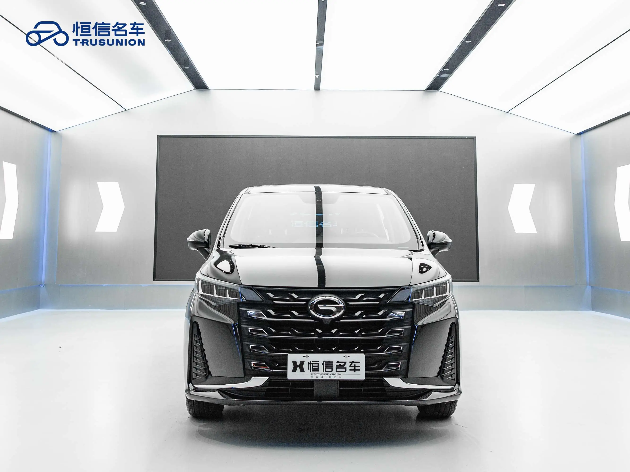 GAC Trumpchi M6  из Китая