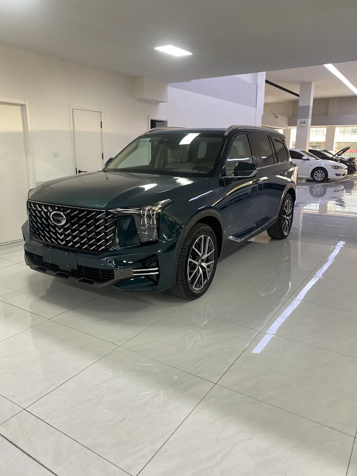 GAC Trumpchi GS8  из Китая