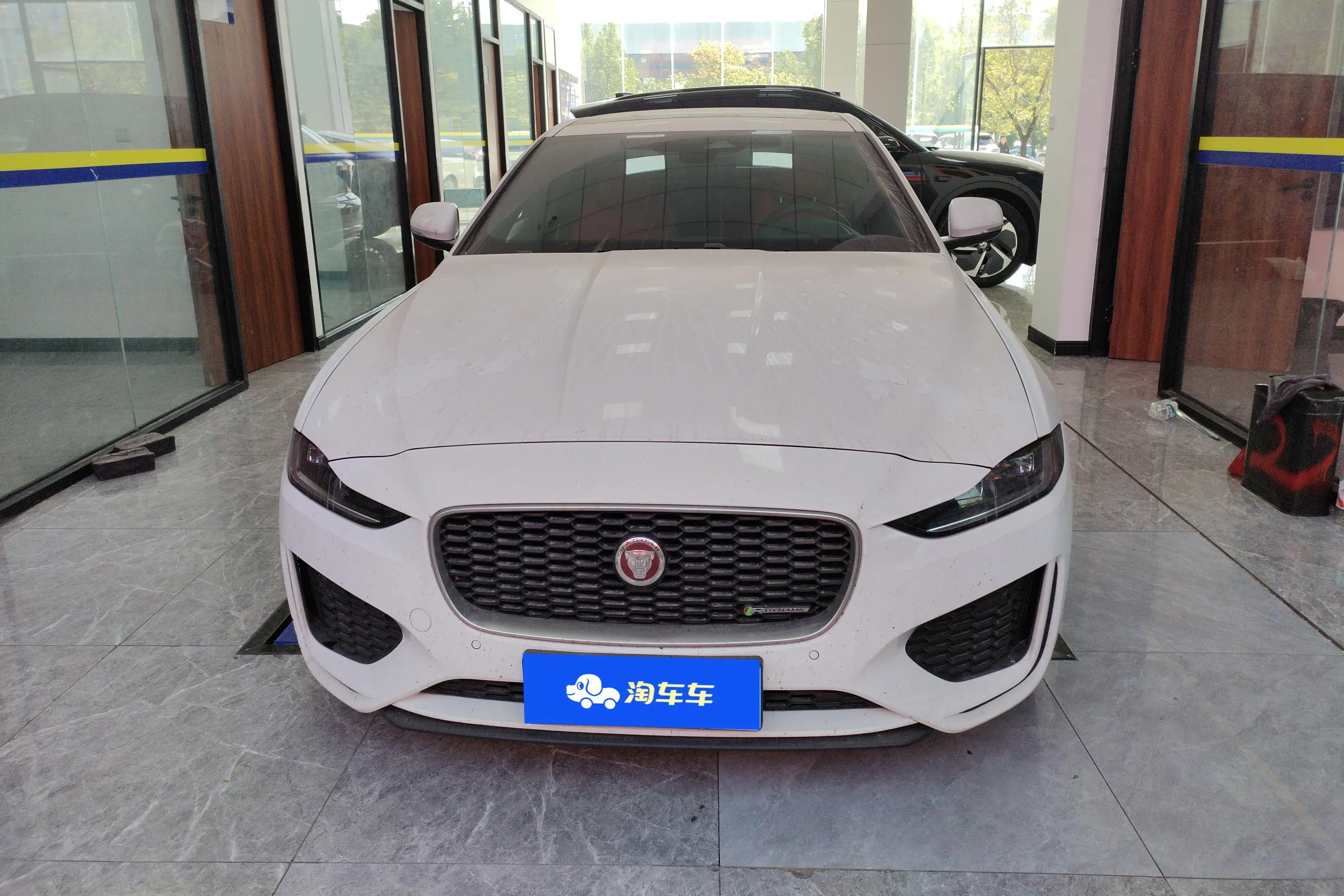 Jaguar XEL  из Китая