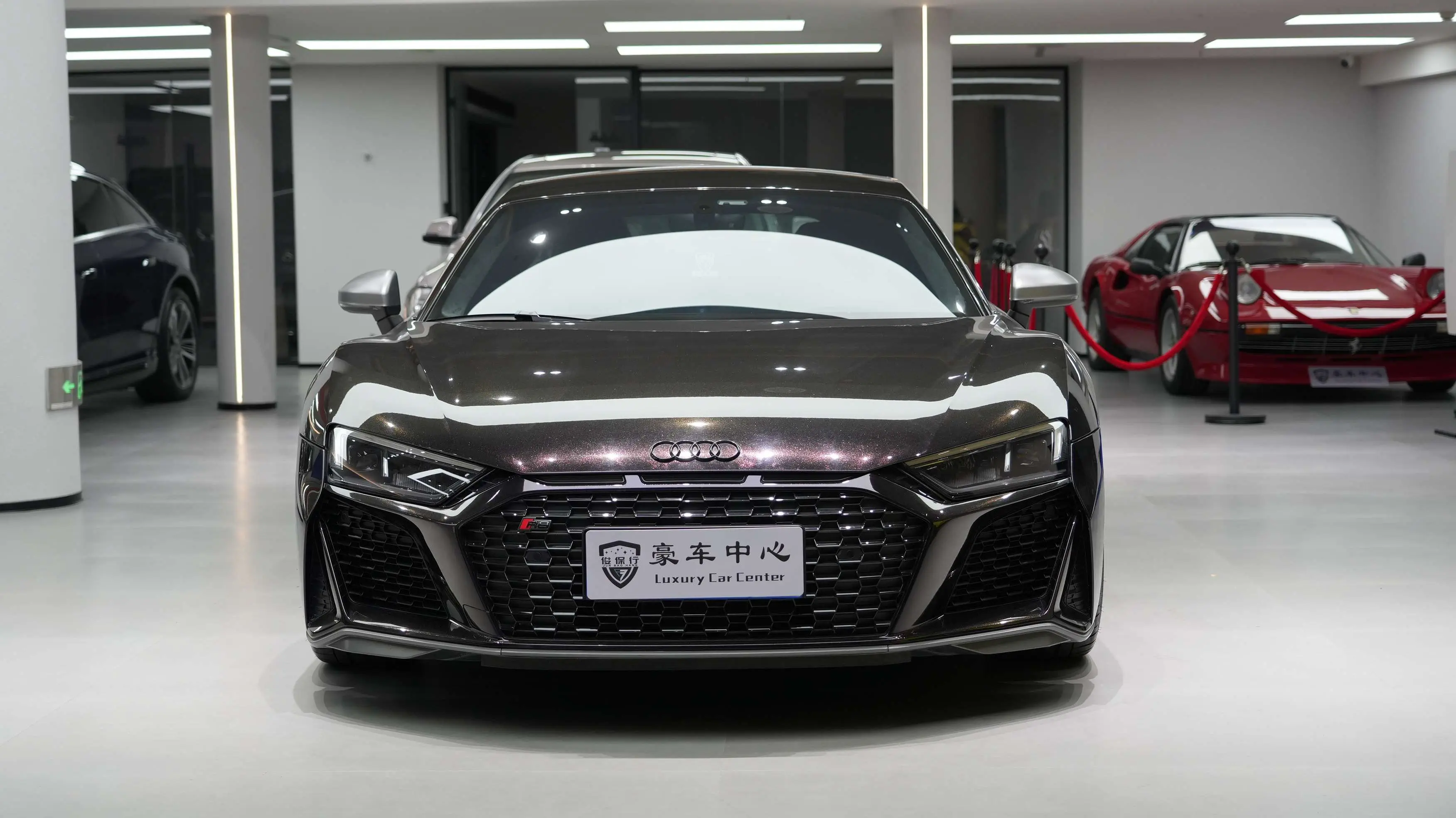 Audi R8  из Китая