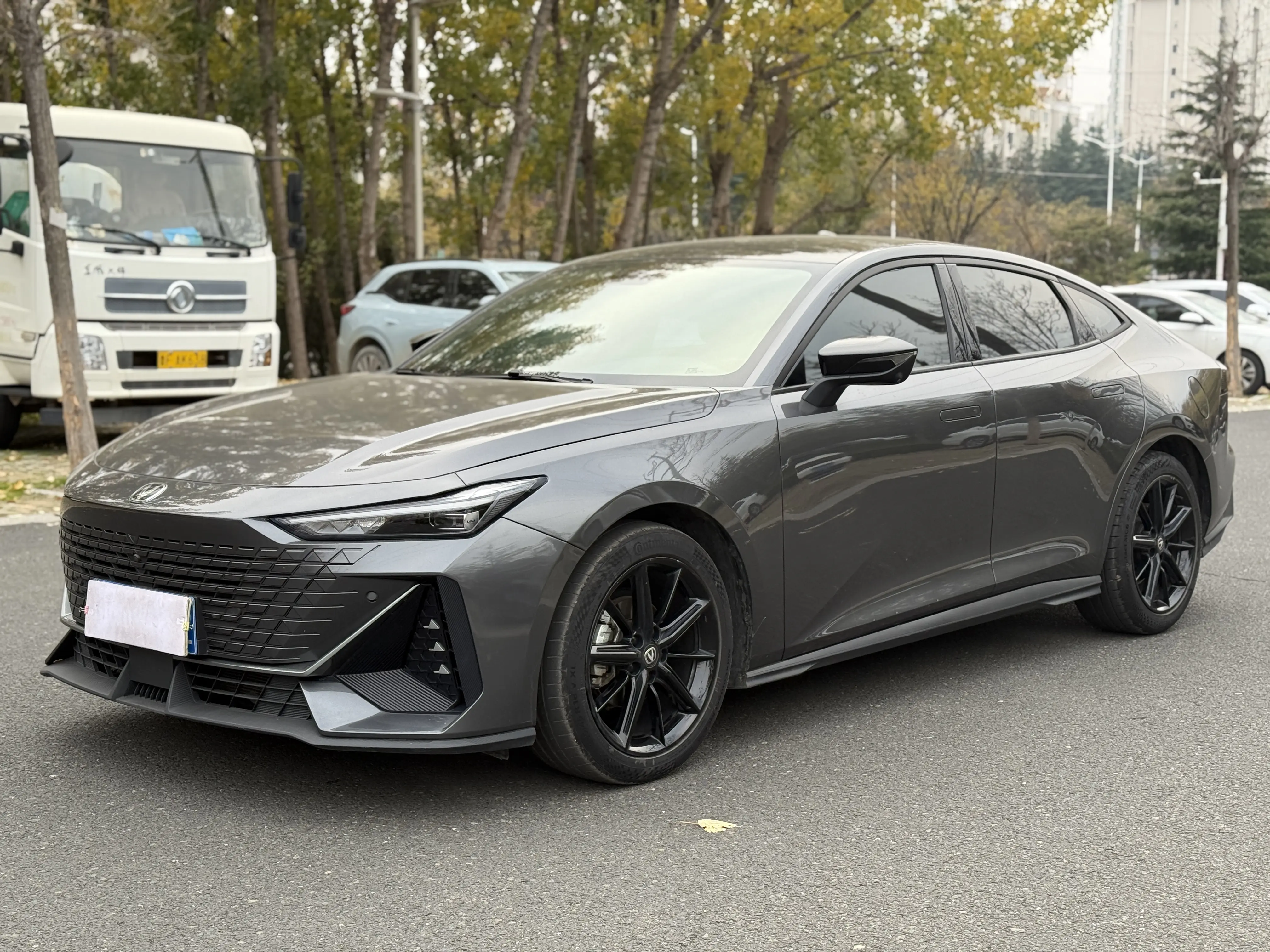 Changan UNI-V  из Китая