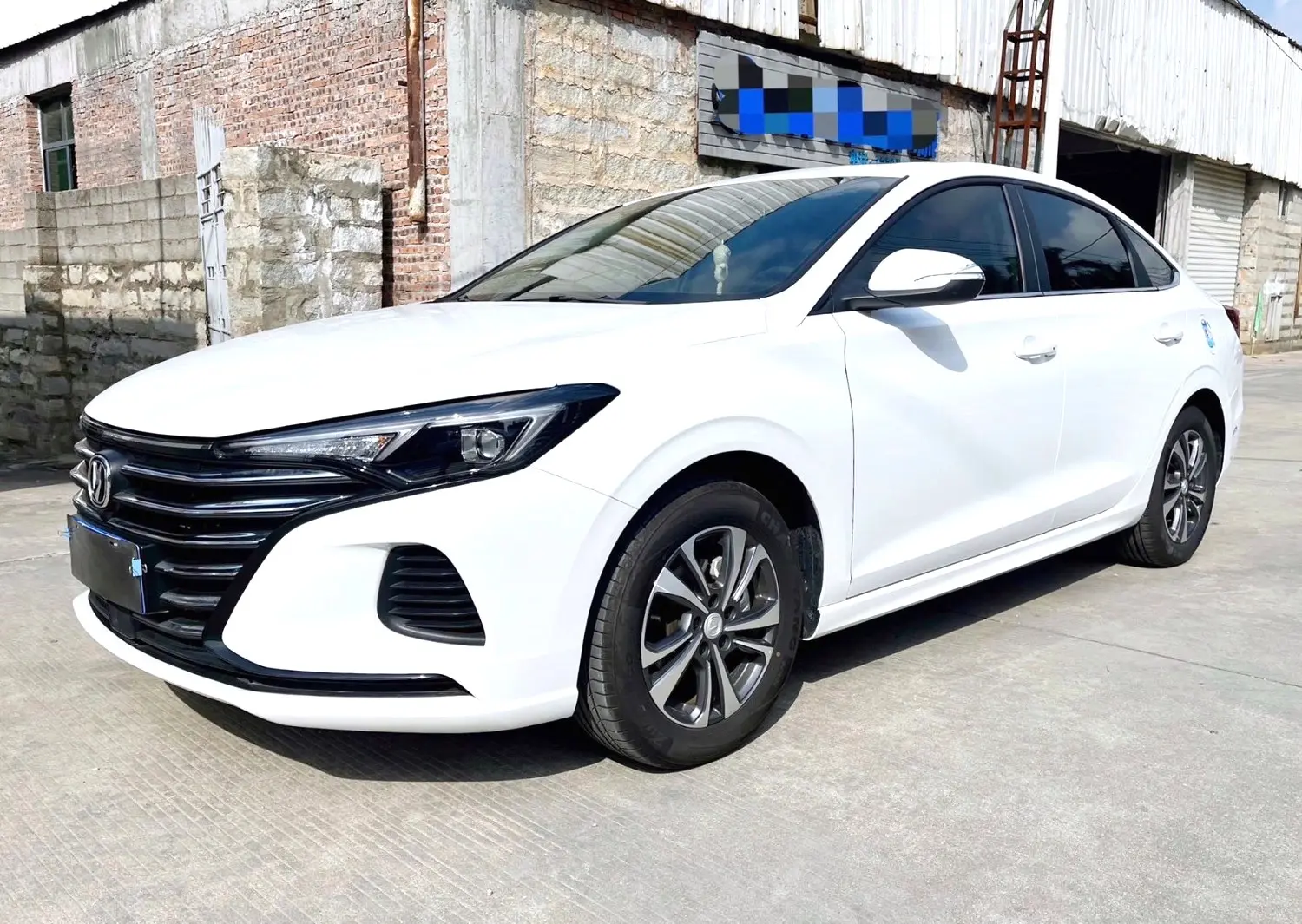 Changan Escape  из Китая