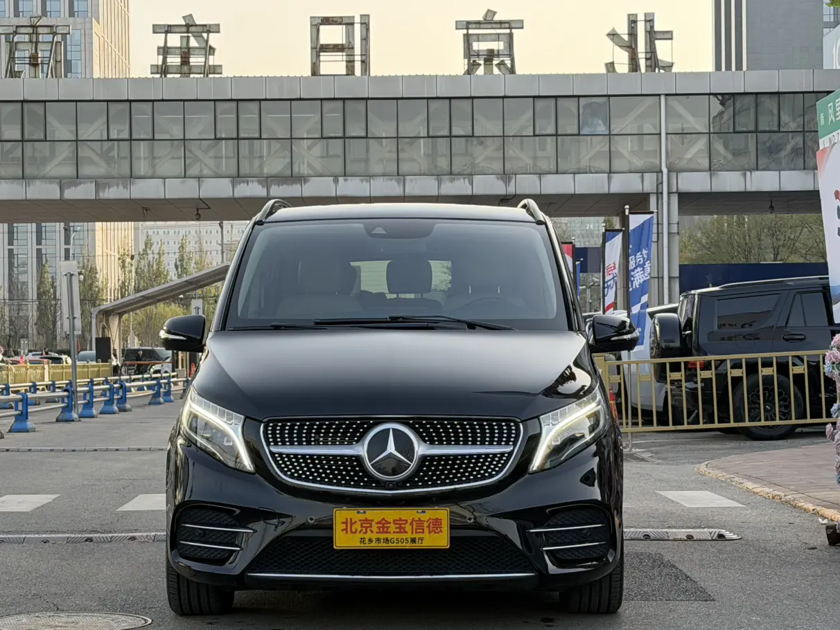 Mercedes-Benz Mercedes Benz V Class  из Китая