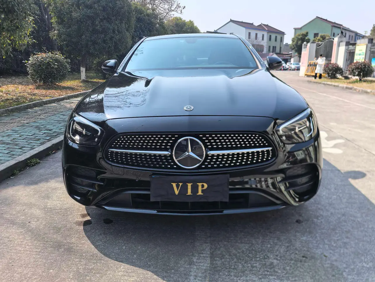 Mercedes-Benz E-Class (imported)  из Китая