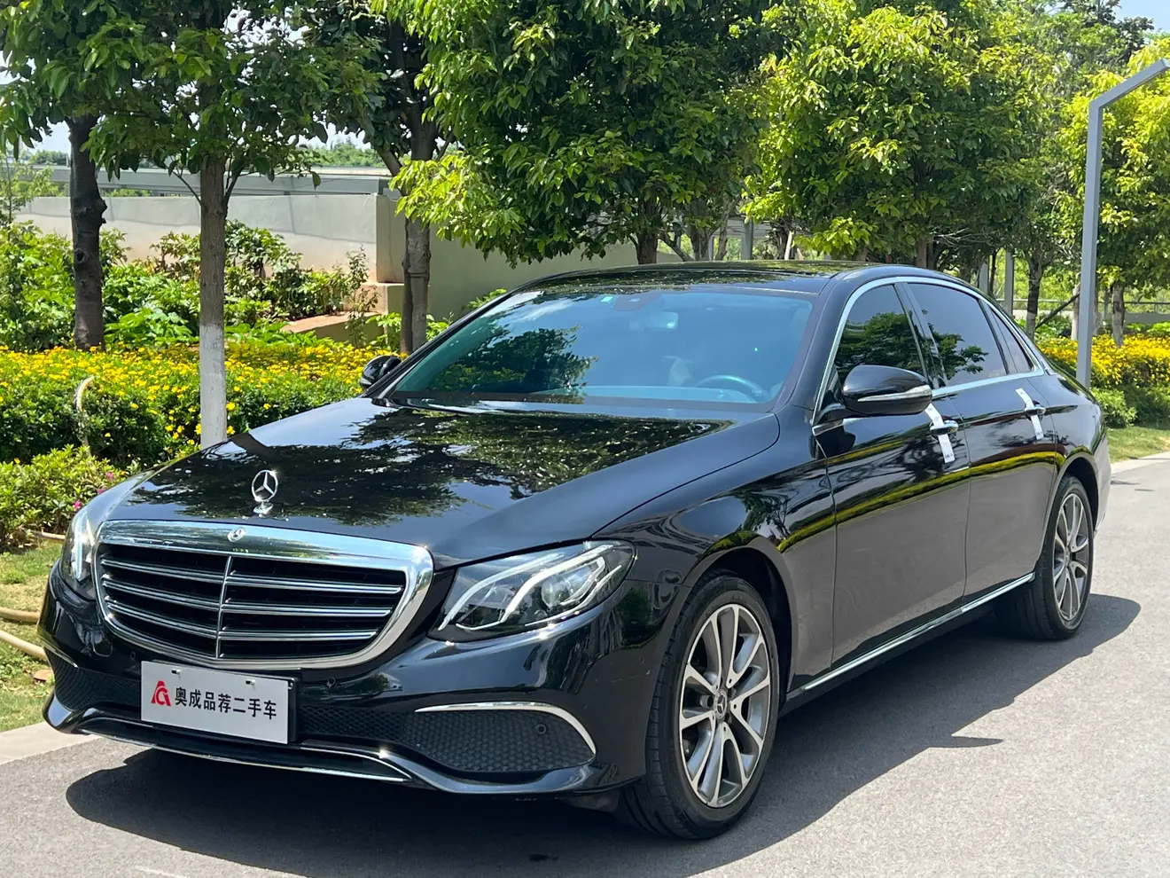 Mercedes-Benz E-Class  из Китая