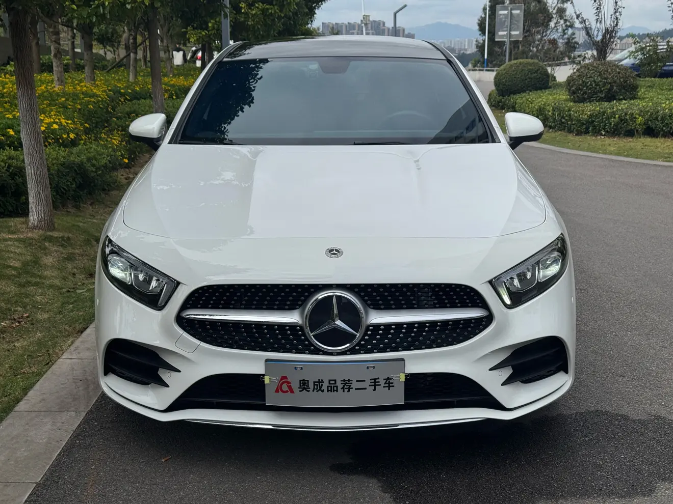 Mercedes-Benz Mercedes Benz A Class  из Китая