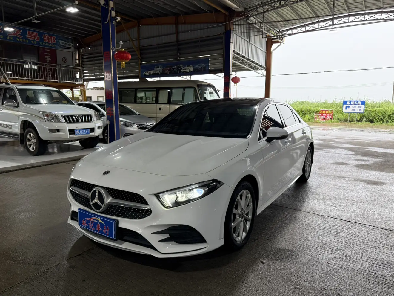 Mercedes-Benz Mercedes Benz A Class  из Китая