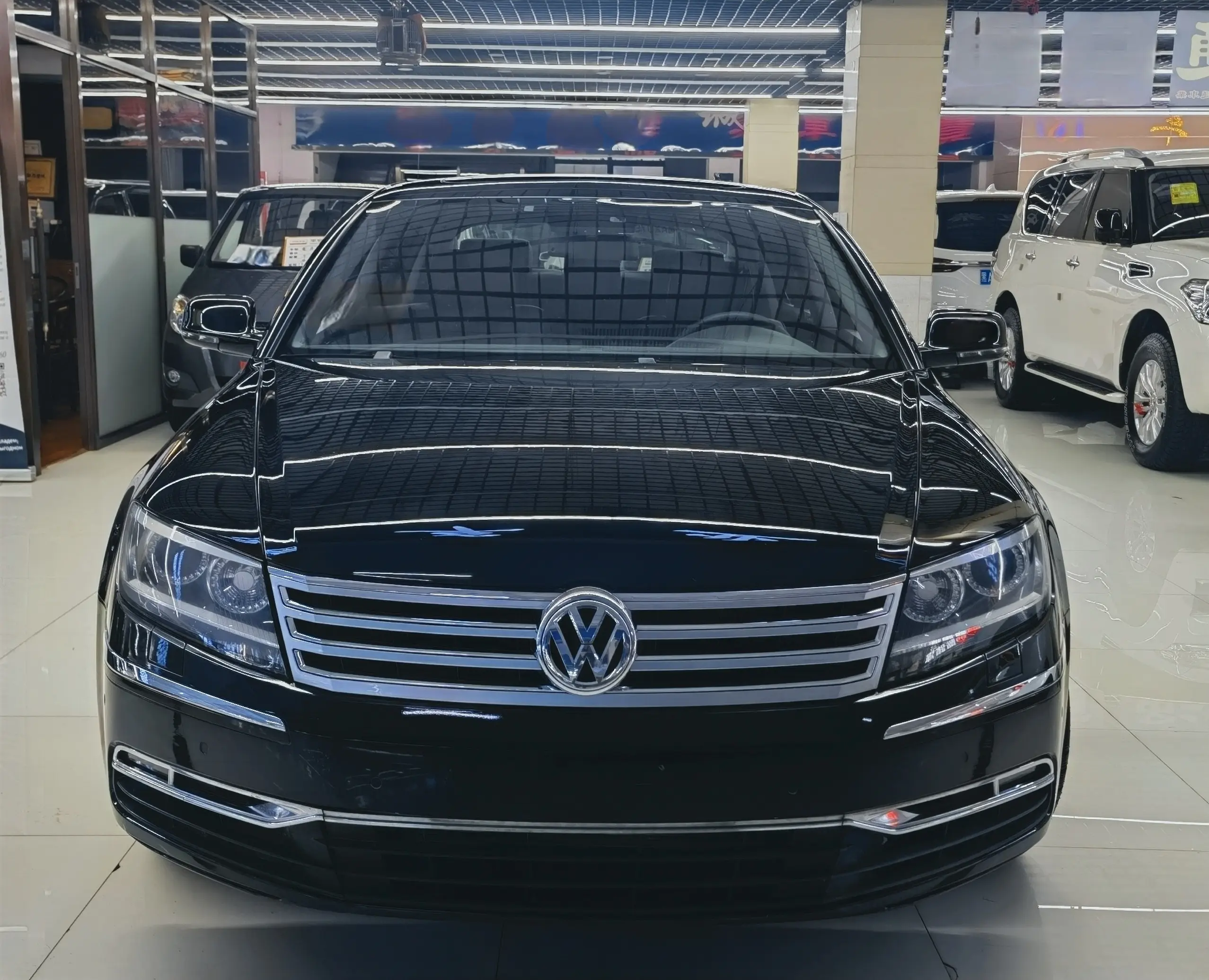 Volkswagen Phaeton  из Китая